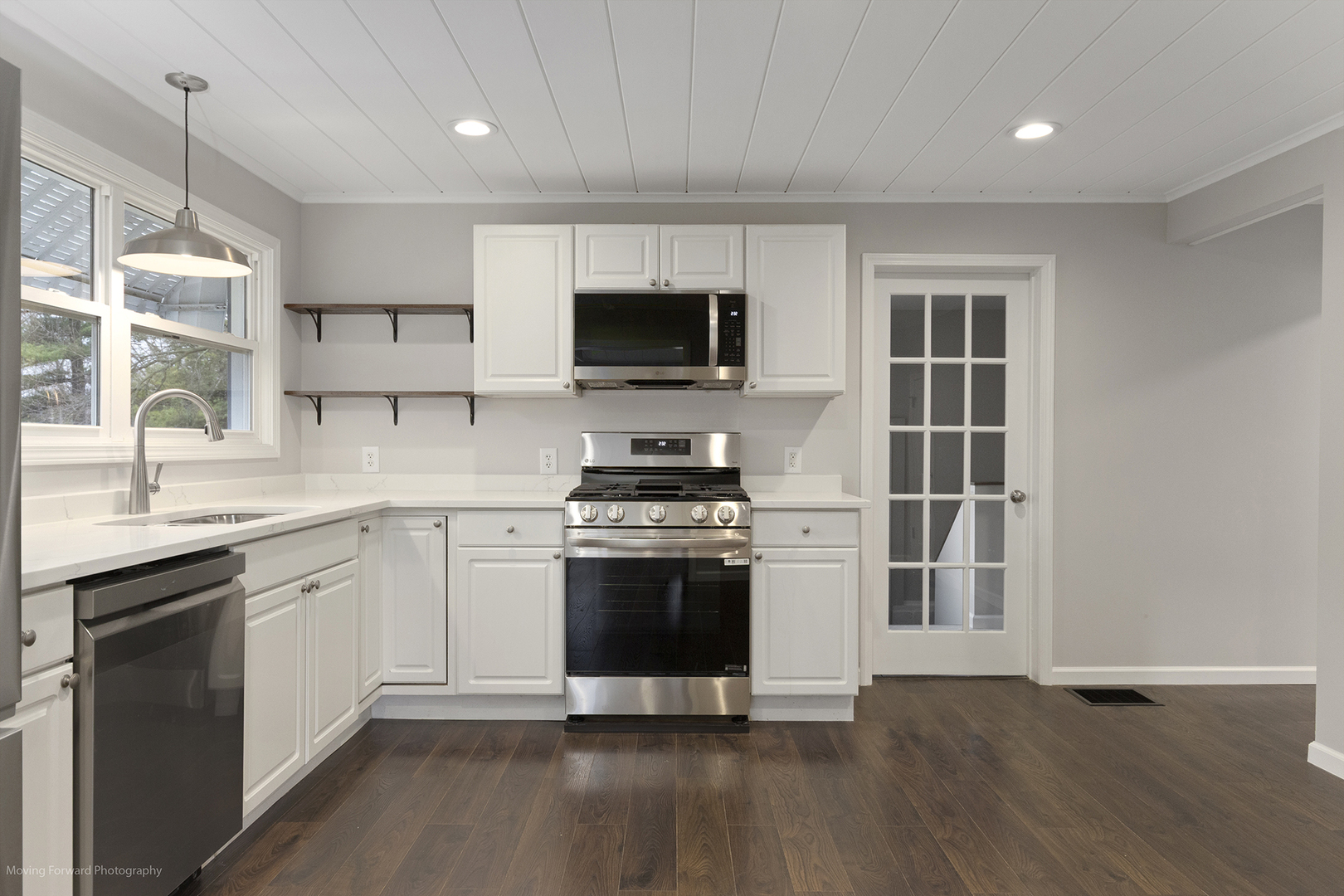 3649 E 2631st Road, Sheridan, IL 60551