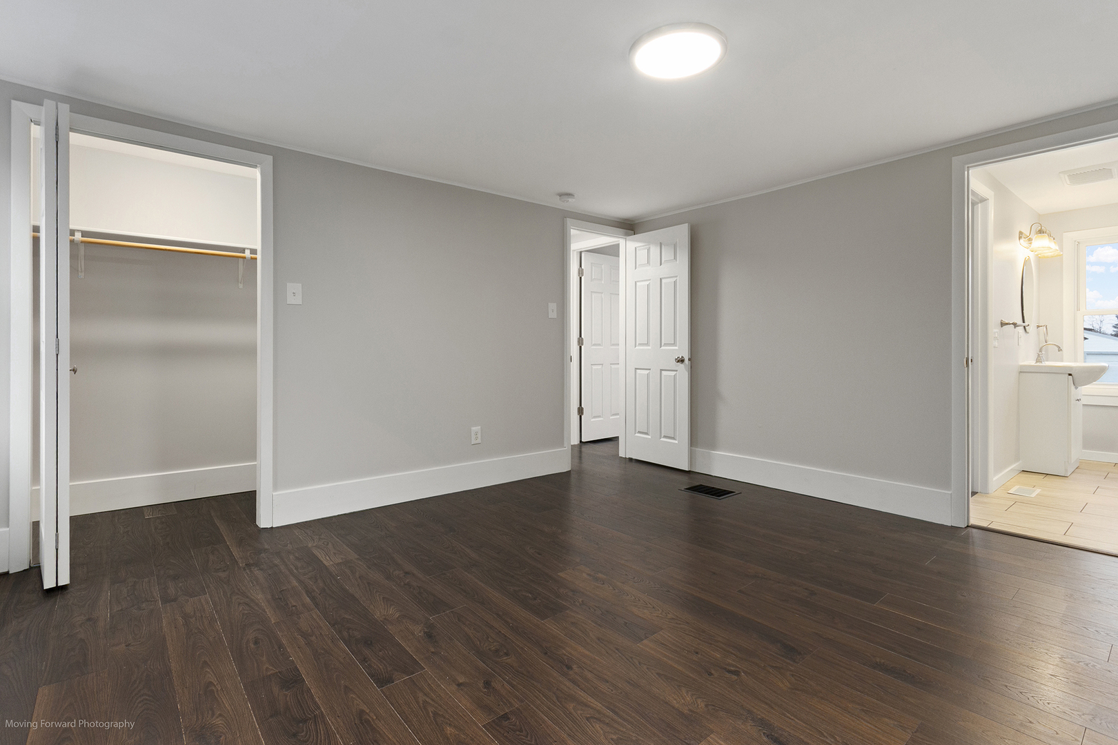 3649 E 2631st Road, Sheridan, IL 60551