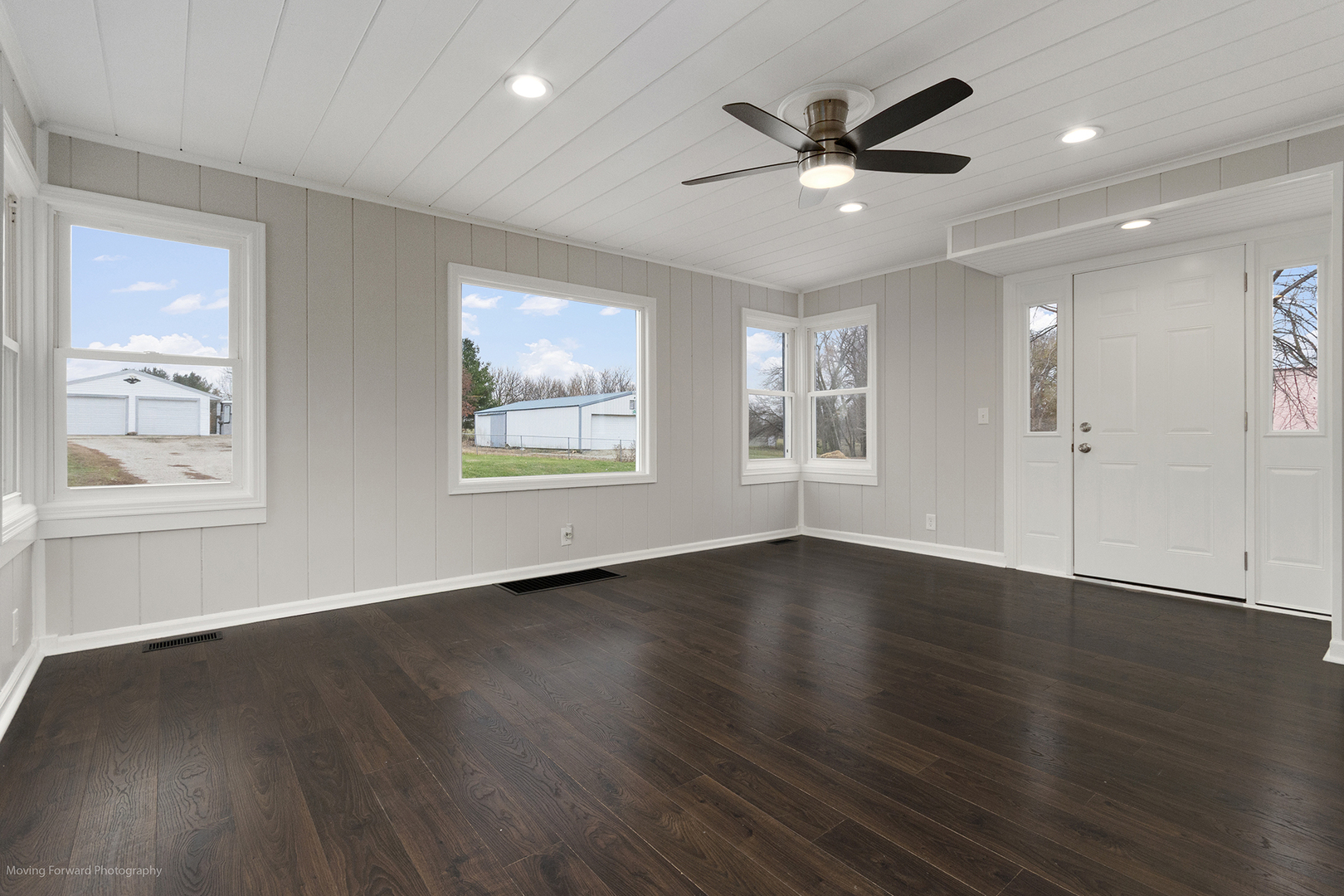 3649 E 2631st Road, Sheridan, IL 60551