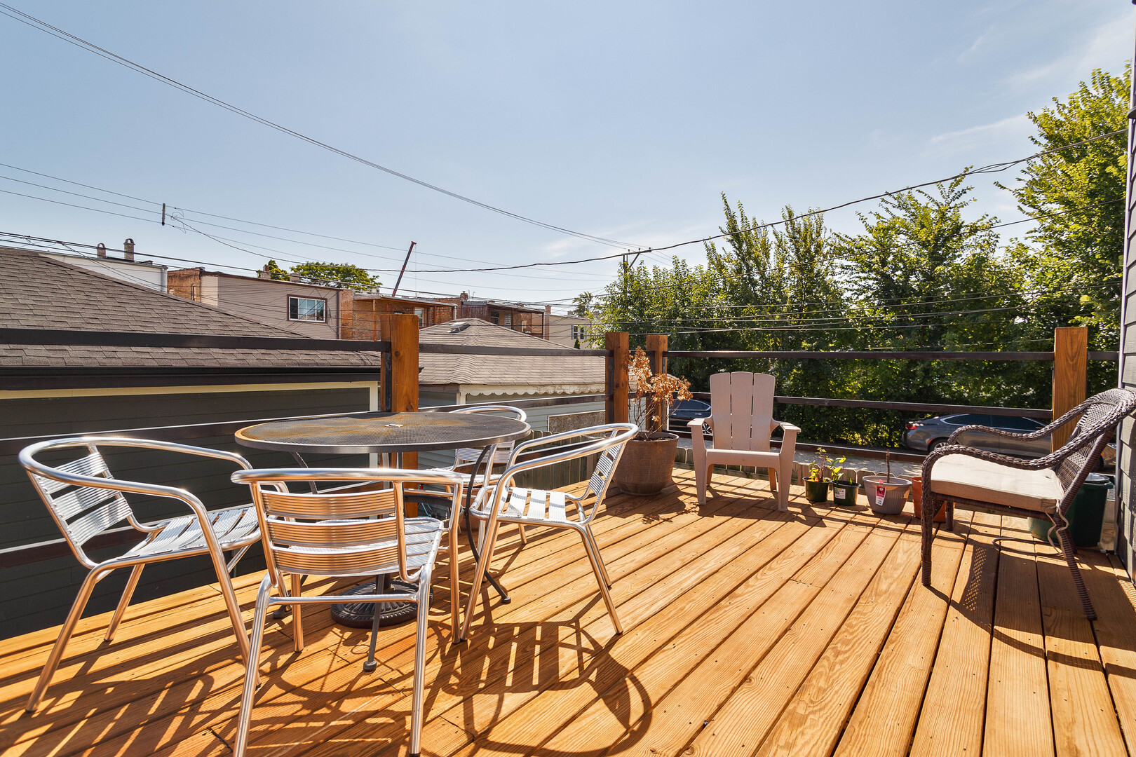 943 N Central Park Avenue, Chicago, IL 60651