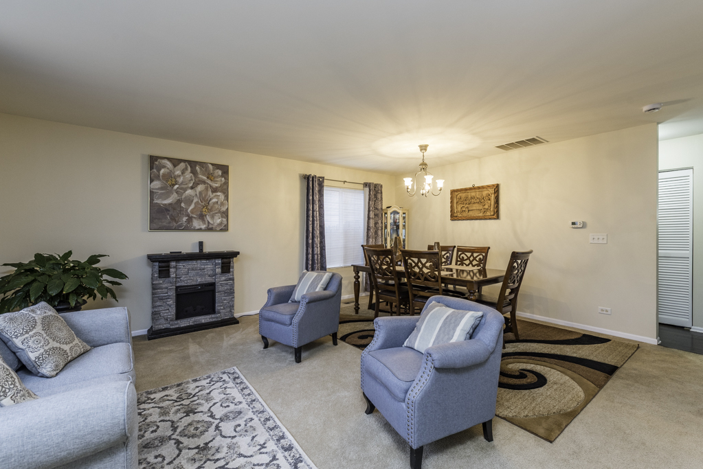 13124 Bucksburn Lane, Beach Park, IL 60083