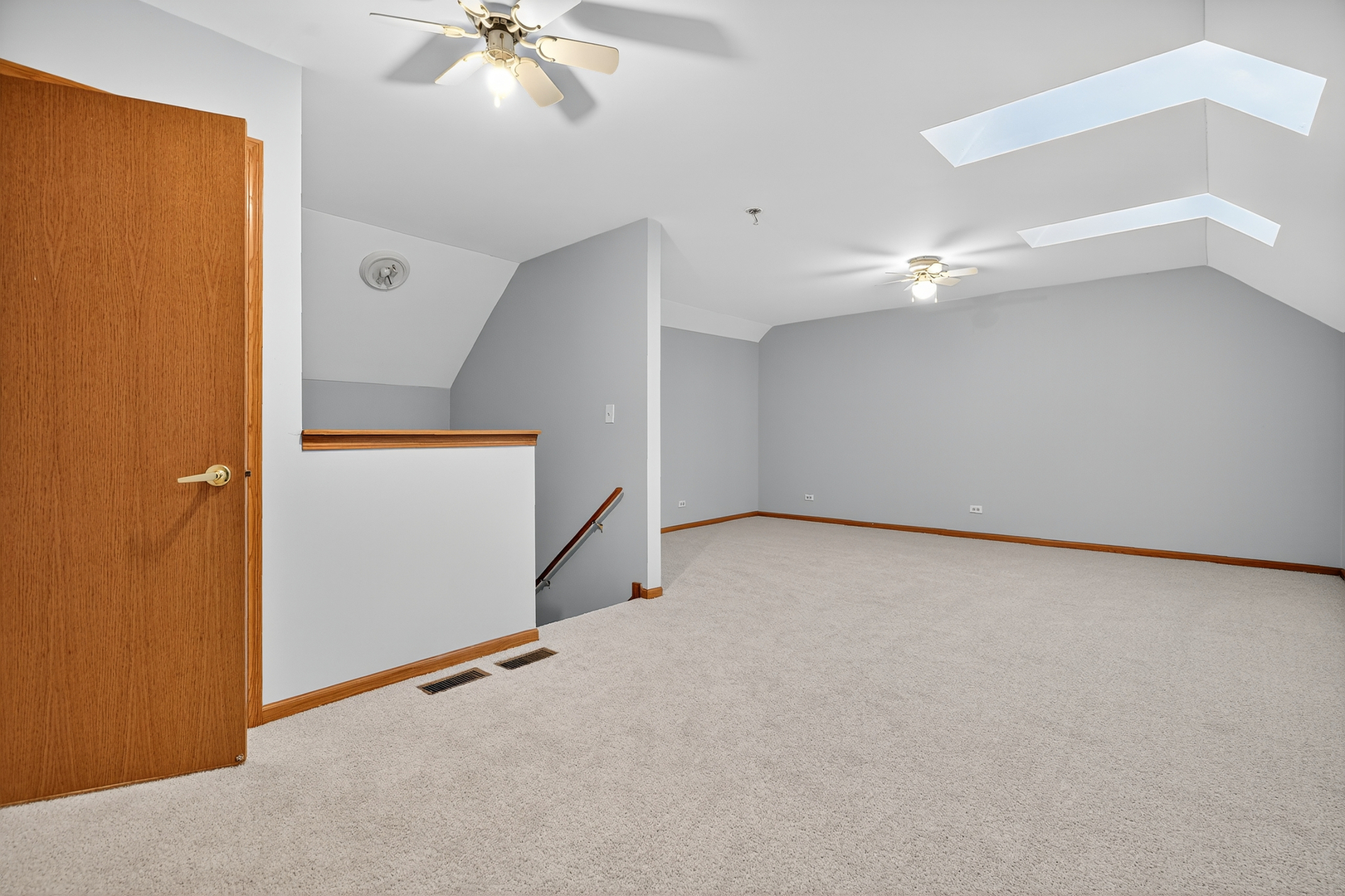 7912 W 105th Street, Palos Hills, IL 60465