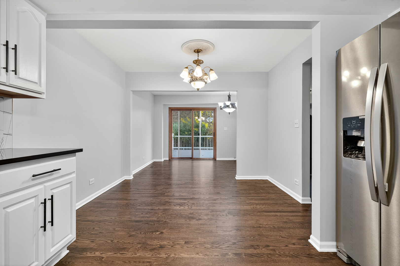 7912 W 105th Street, Palos Hills, IL 60465