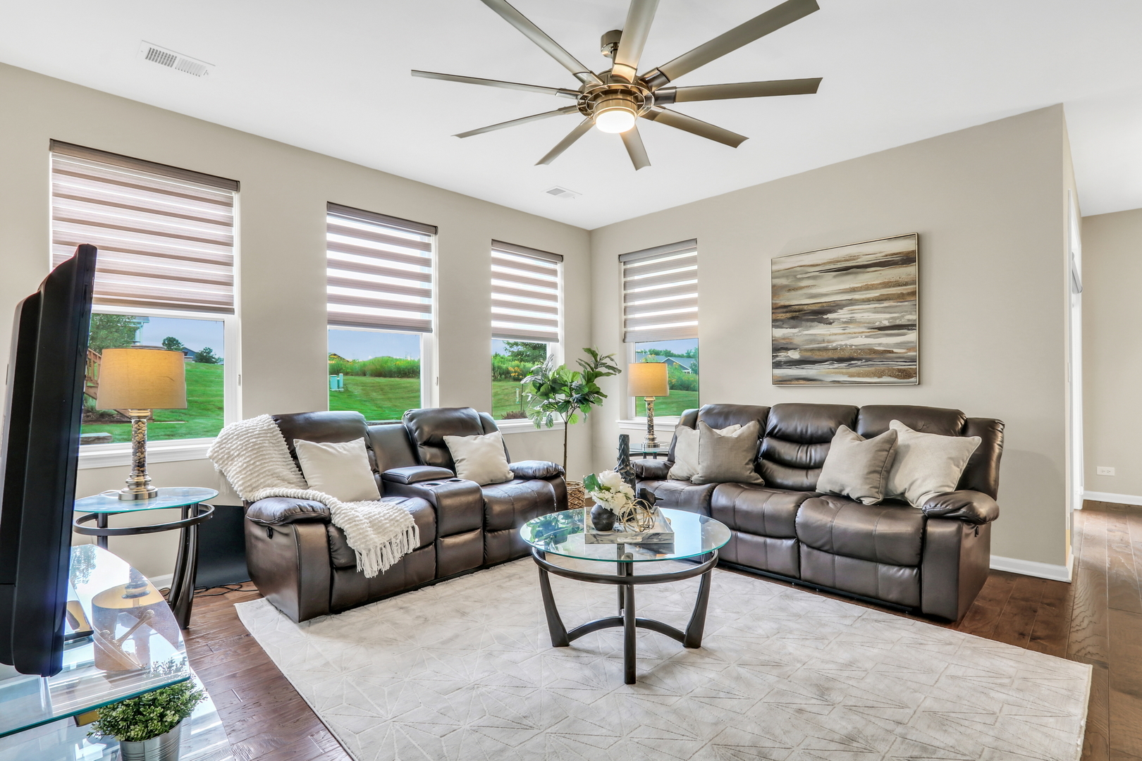 6296 Doral Drive, Gurnee, IL 60031