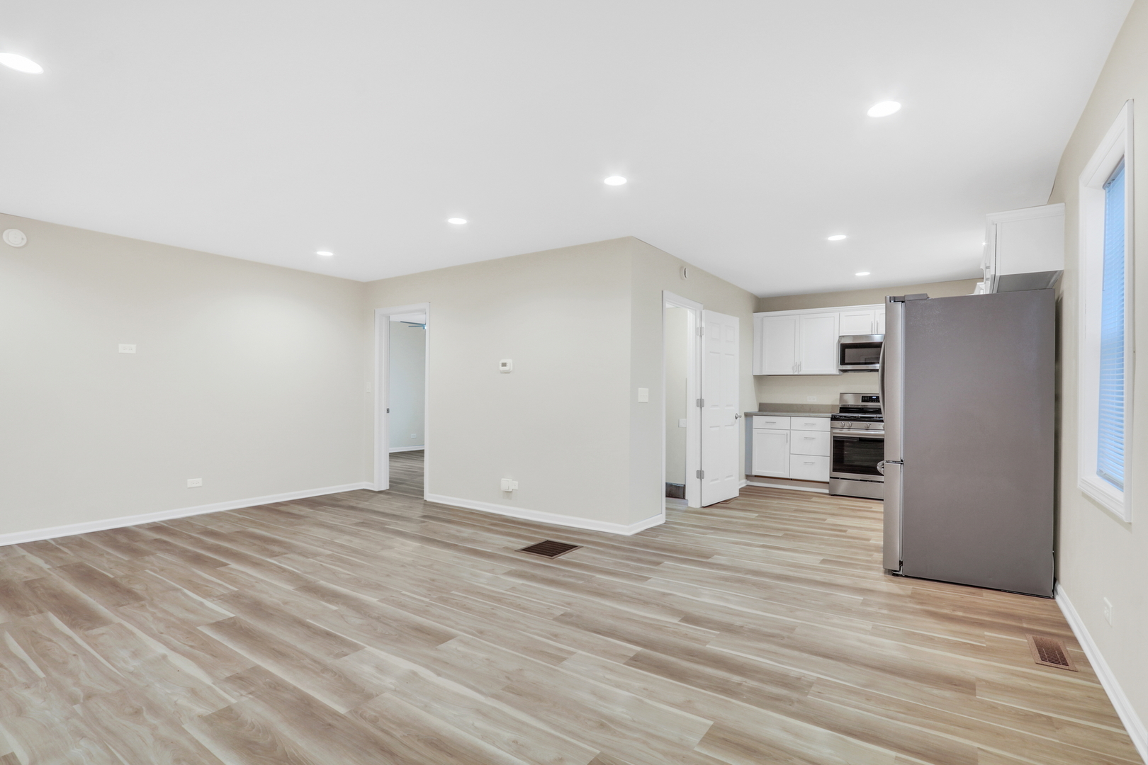 24791 W Rollins Road, Round Lake, IL 60073