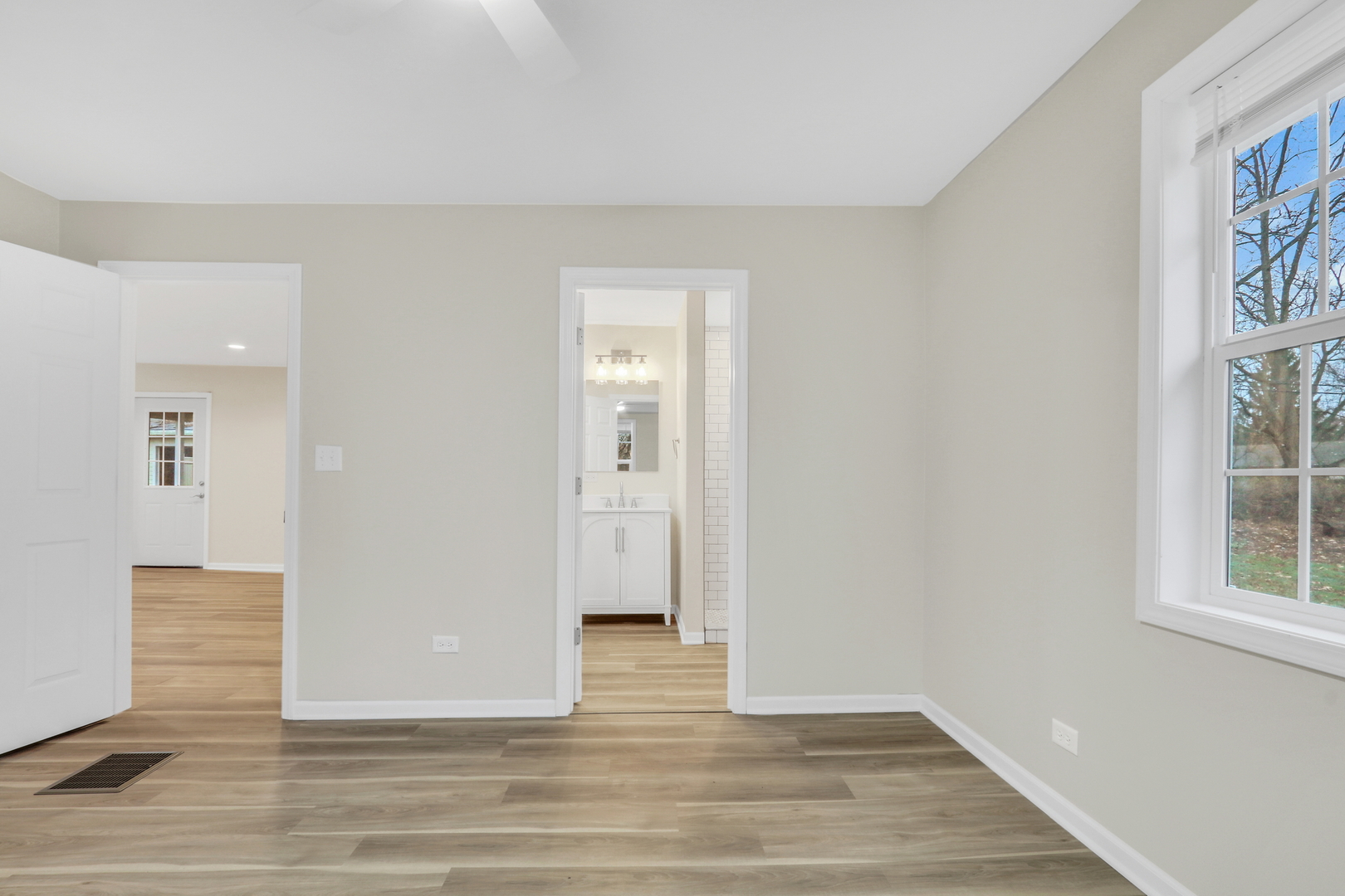 24791 W Rollins Road, Round Lake, IL 60073