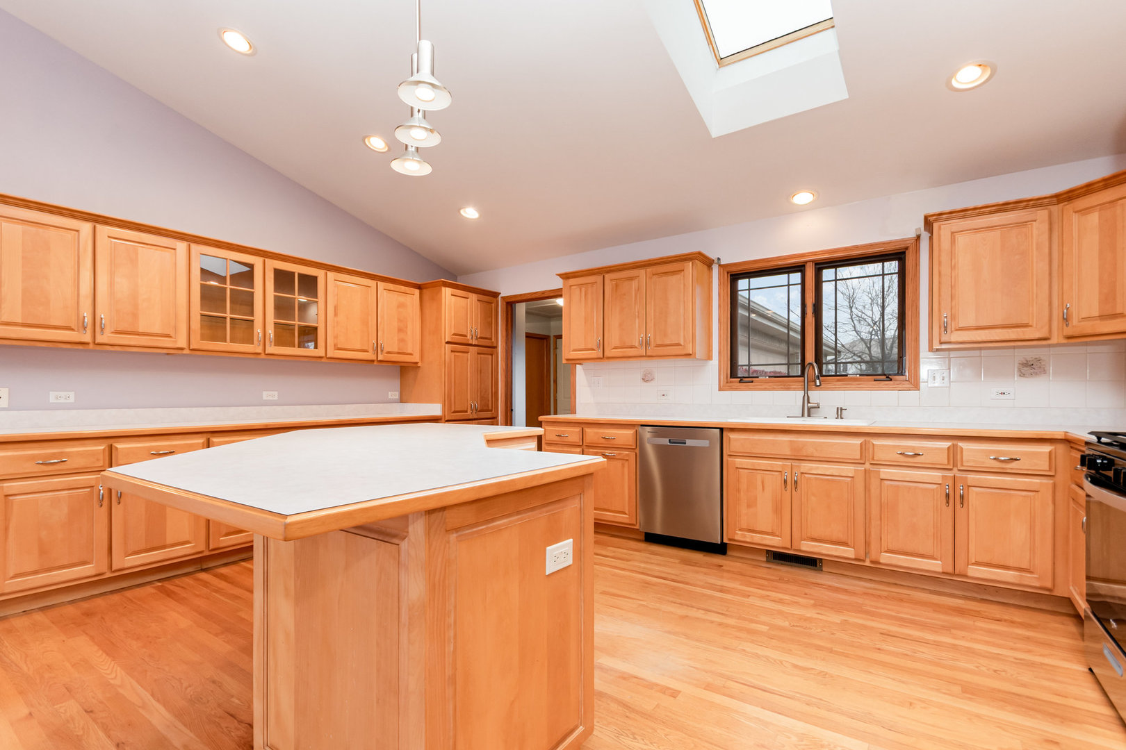 2377 Rock Canyon, New Lenox, IL 60451