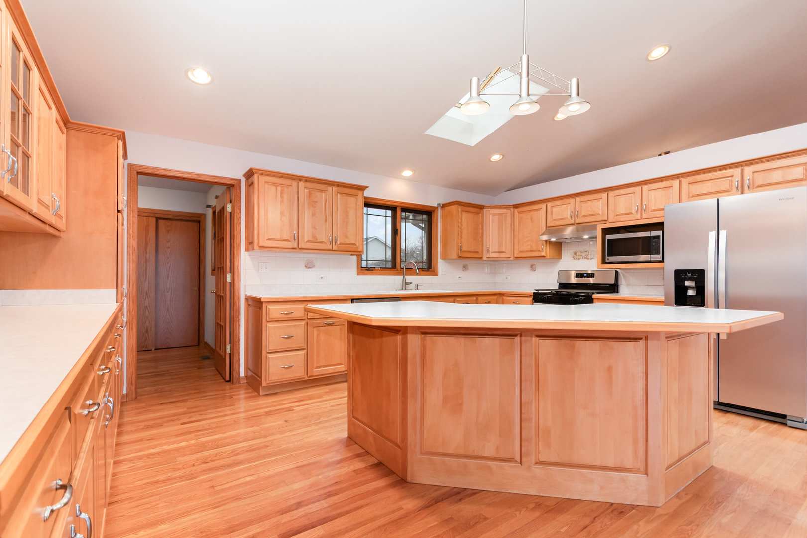 2377 Rock Canyon, New Lenox, IL 60451