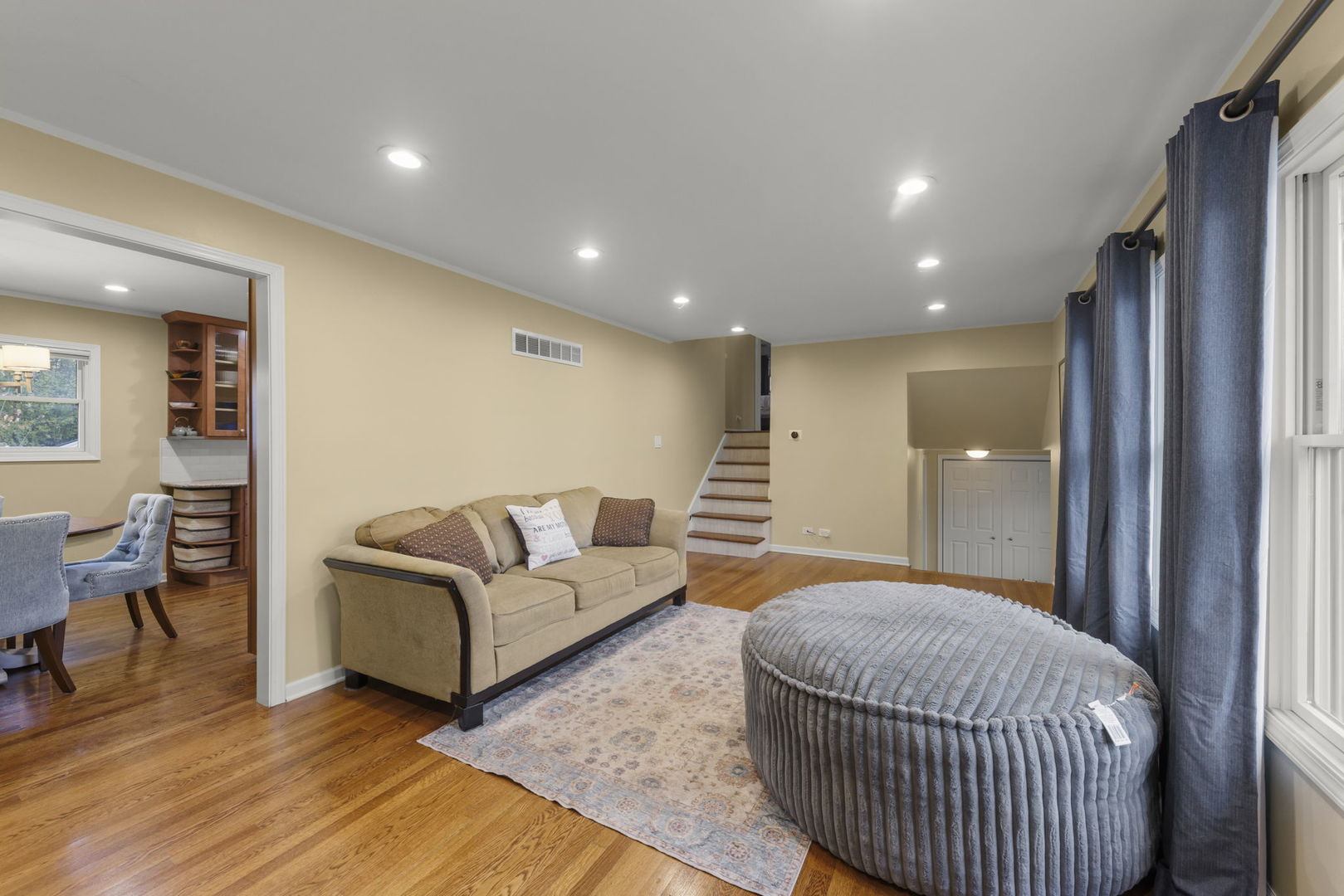 14778 Massasoit Avenue, Oak Forest, IL 60452