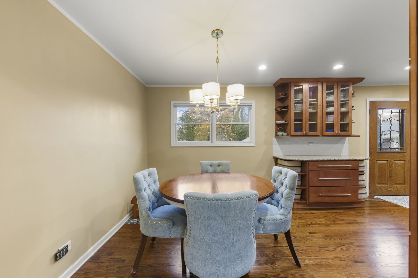 14778 Massasoit Avenue, Oak Forest, IL 60452