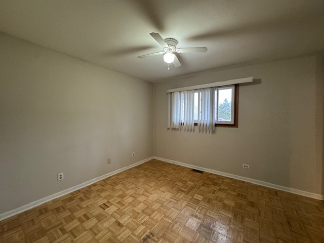 2670 Woodview Court, Waukegan, IL 60087