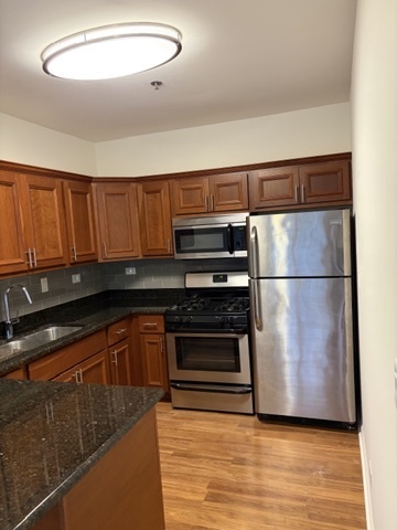 625 Deerfield Road #209, Deerfield, IL 60015