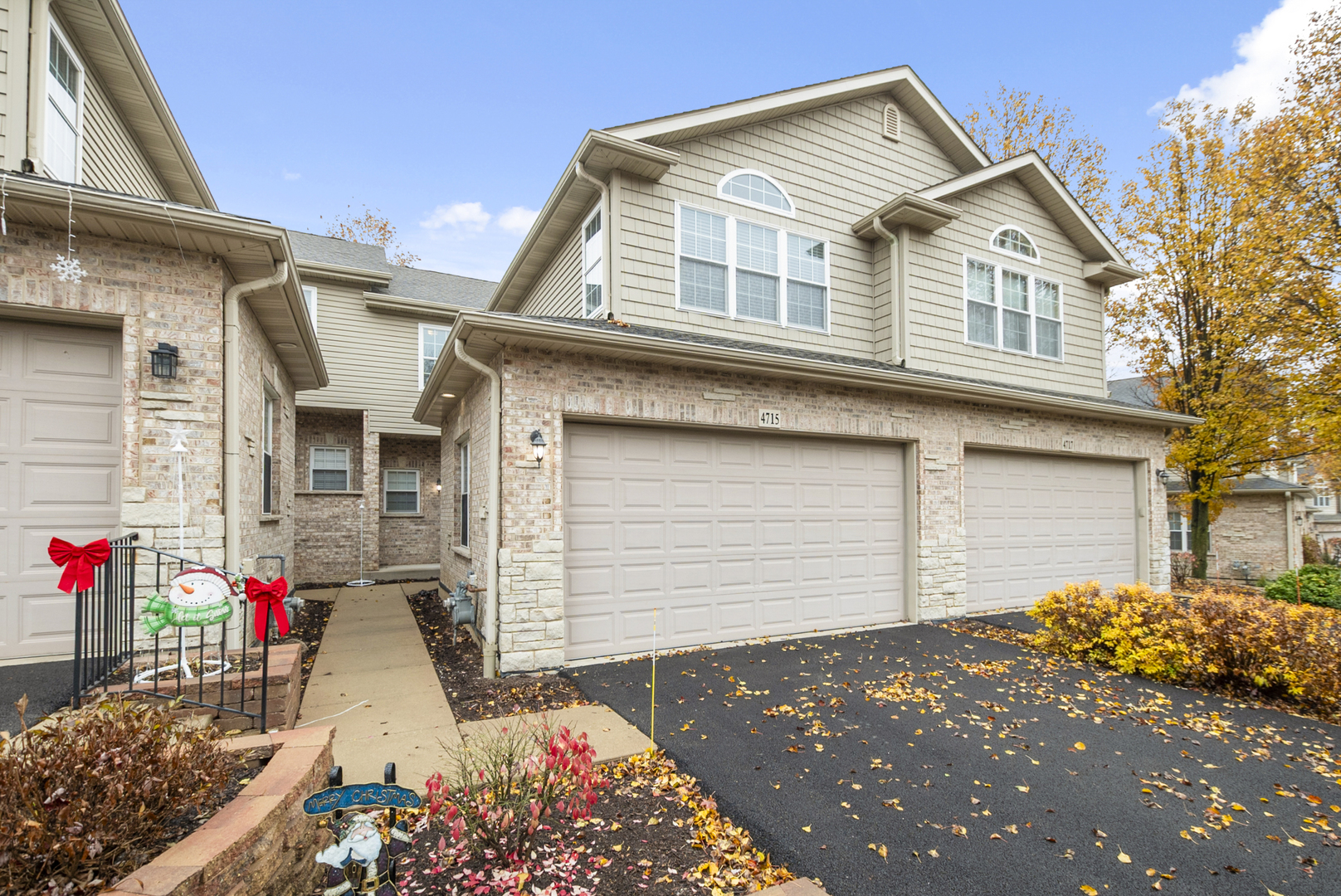 4715 Auvergne Avenue #4715, Lisle, IL 60532