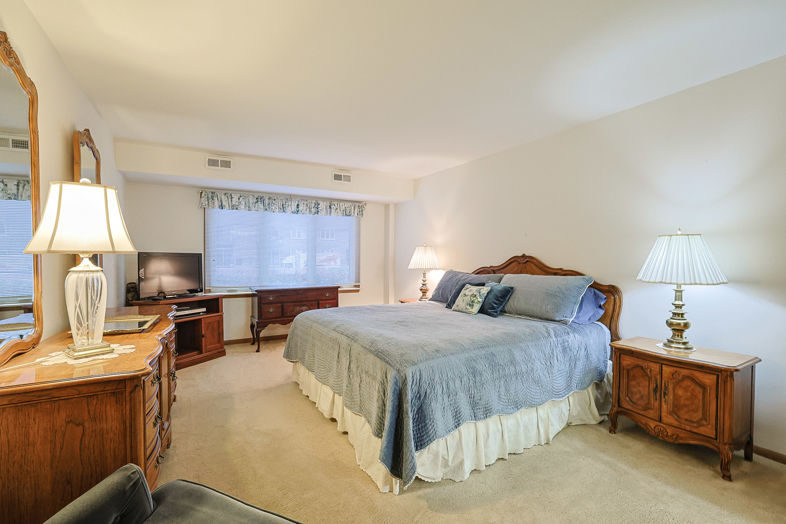 2420 W Talcott Road #109, Park Ridge, IL 60068