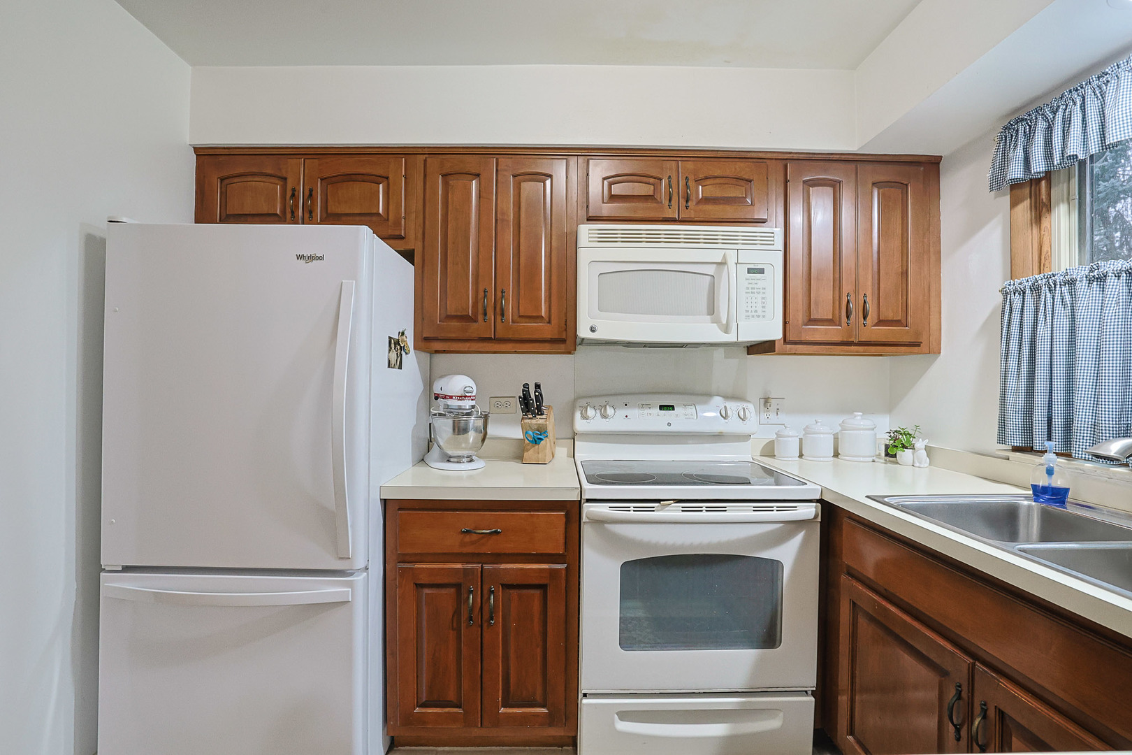 2420 W Talcott Road #109, Park Ridge, IL 60068