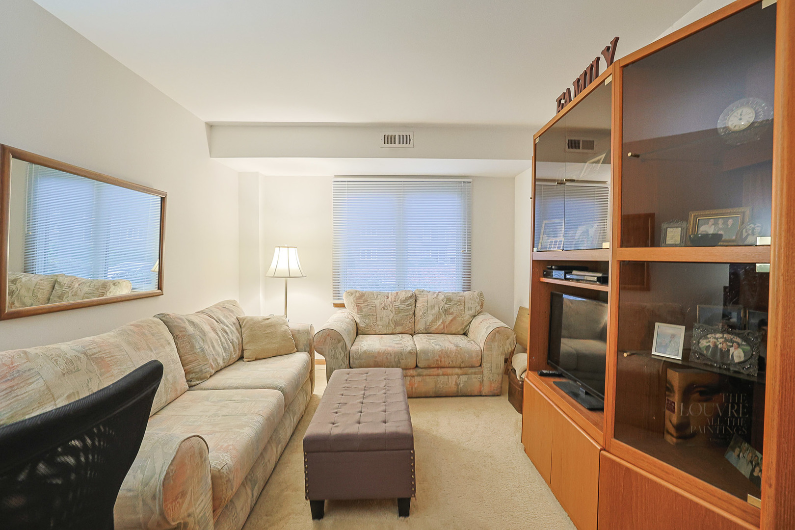 2420 W Talcott Road #109, Park Ridge, IL 60068