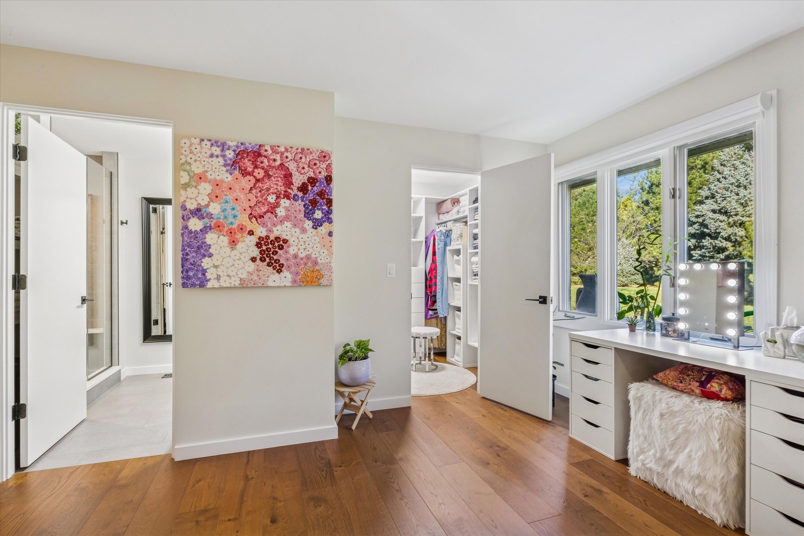 165 Briarwood North, Oak Brook, IL 60523