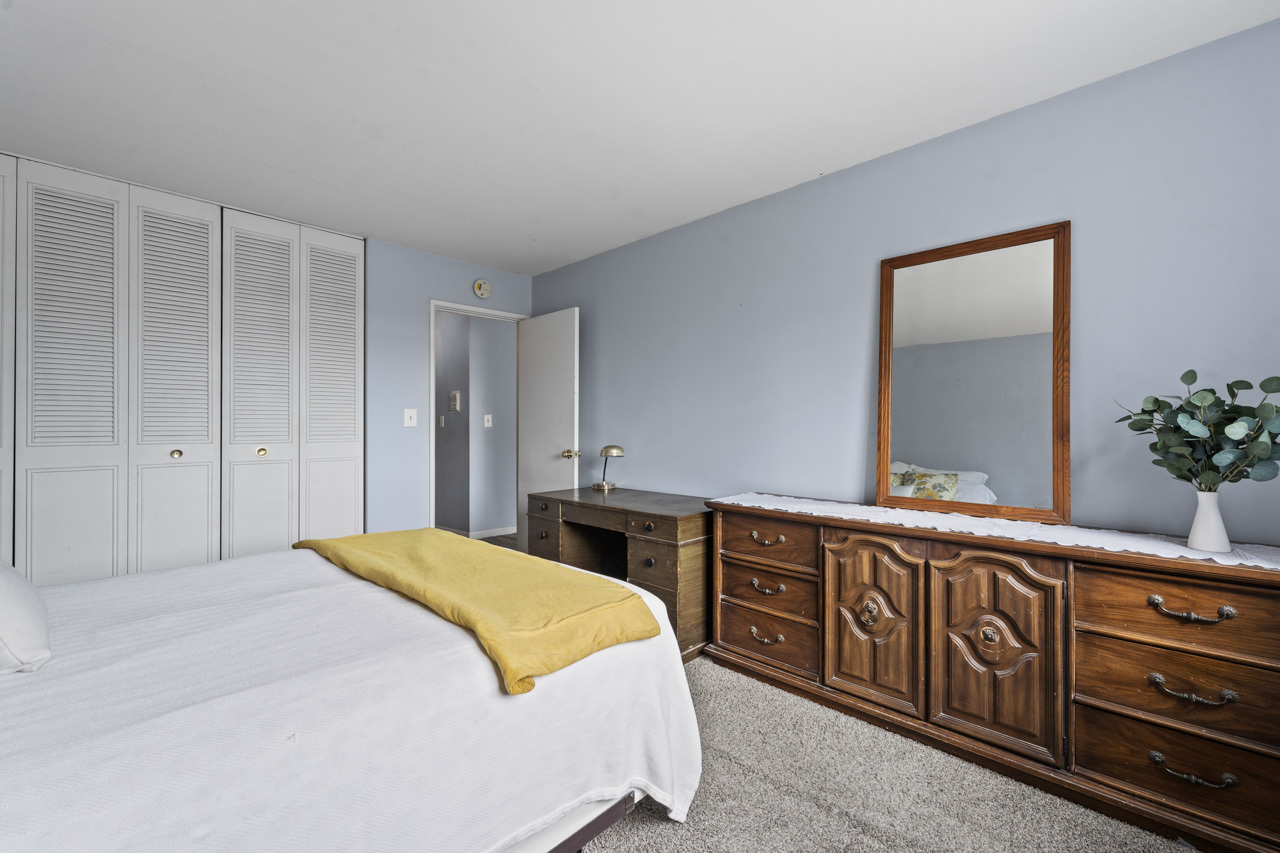 1475 Rebecca Drive #217, Hoffman Estates, IL 60169