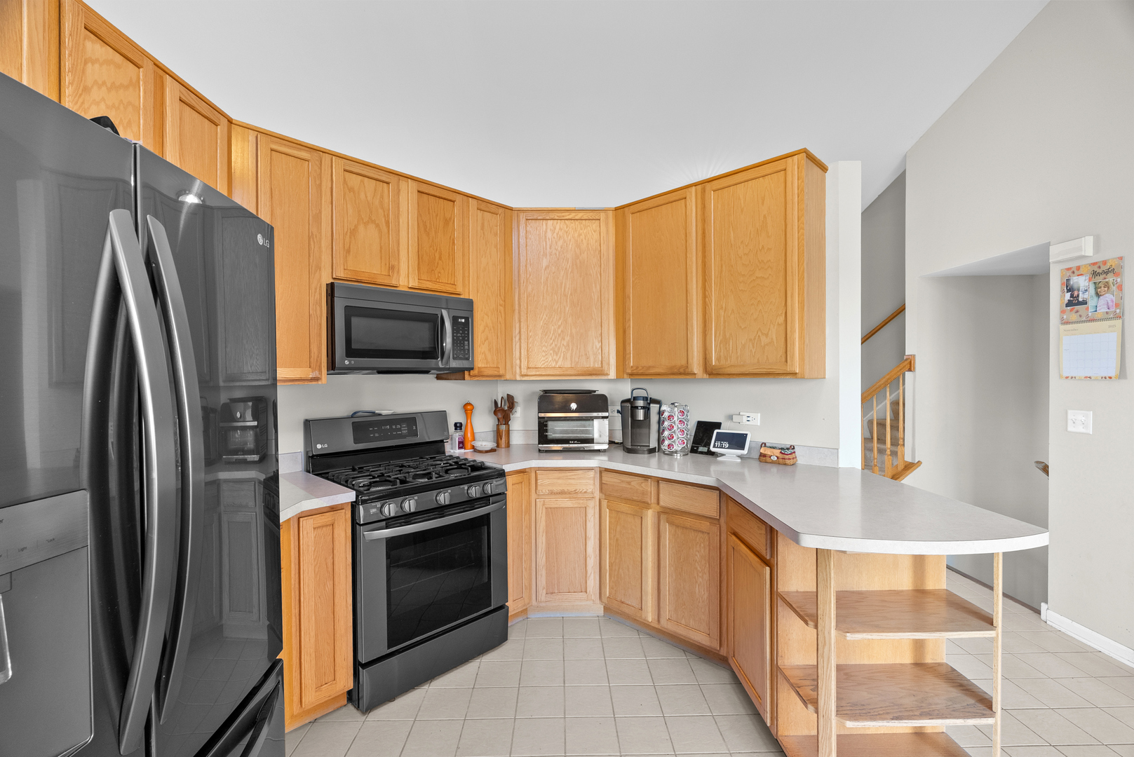 24328 Whispering Trails Drive, Plainfield, IL 60585