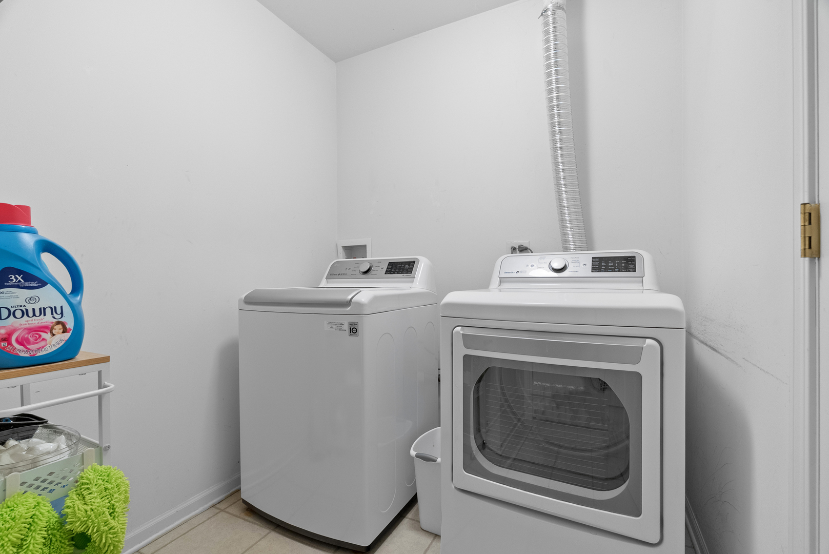 24328 Whispering Trails Drive, Plainfield, IL 60585