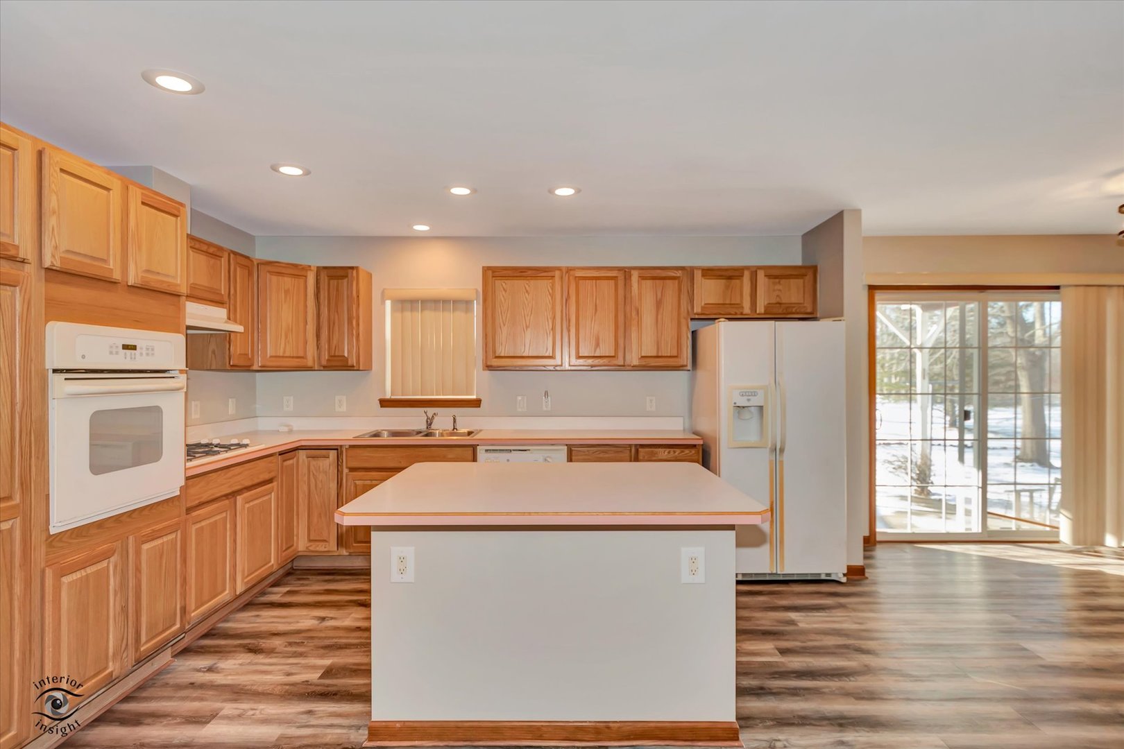 23336 S Kings Road, Steger, IL 60475