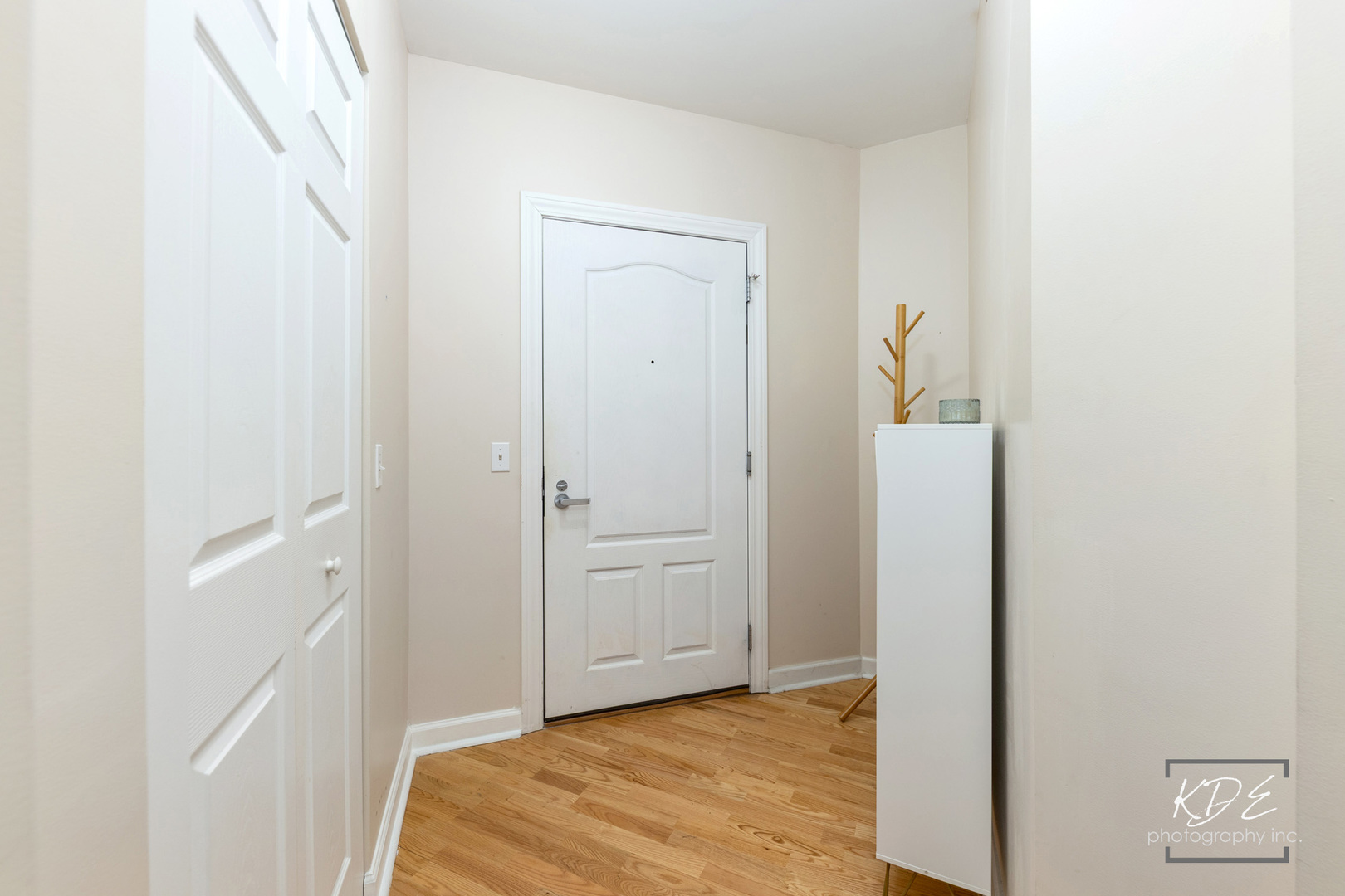 8440 Callie Avenue #C105, Morton Grove, IL 60053