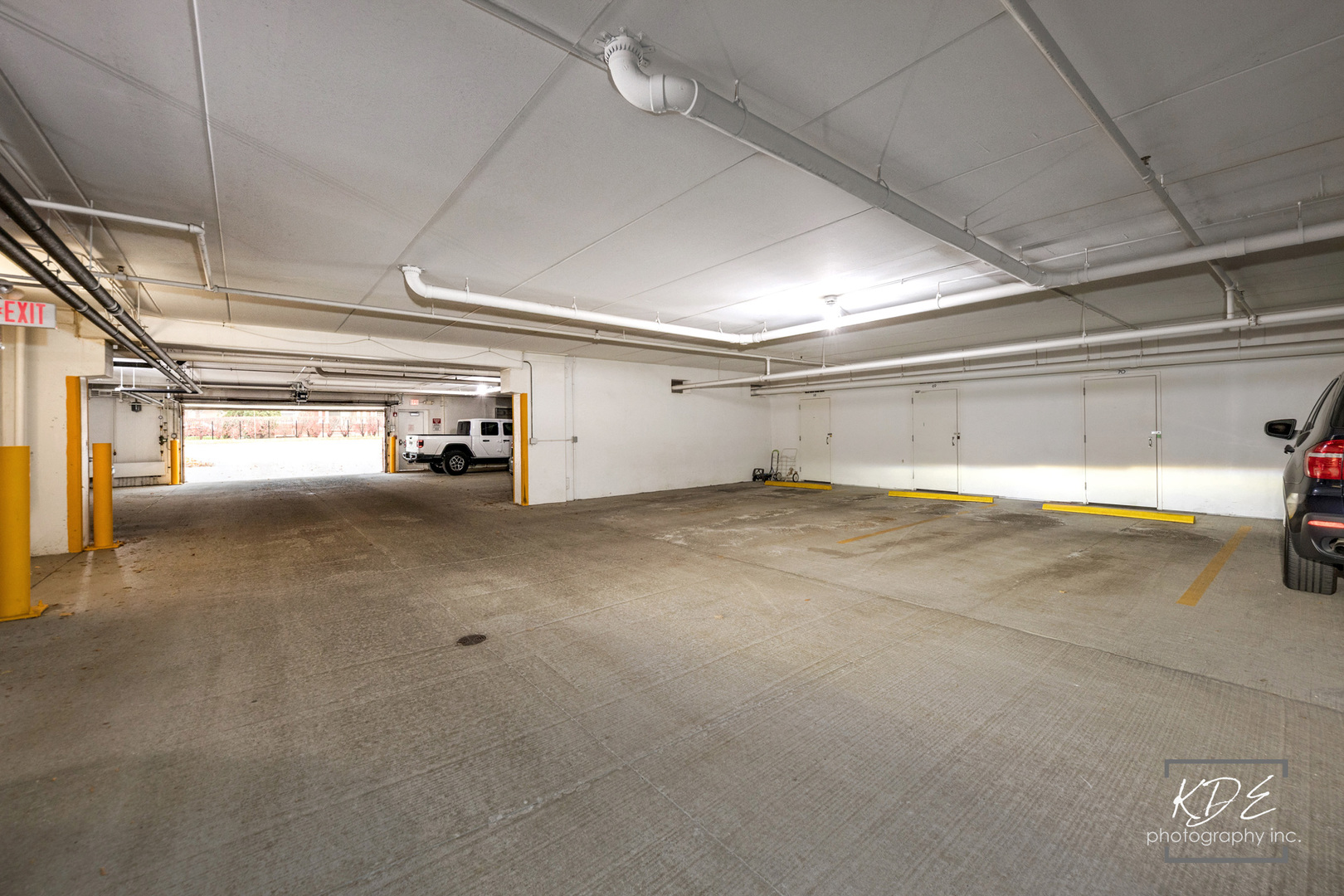 8440 Callie Avenue #C105, Morton Grove, IL 60053