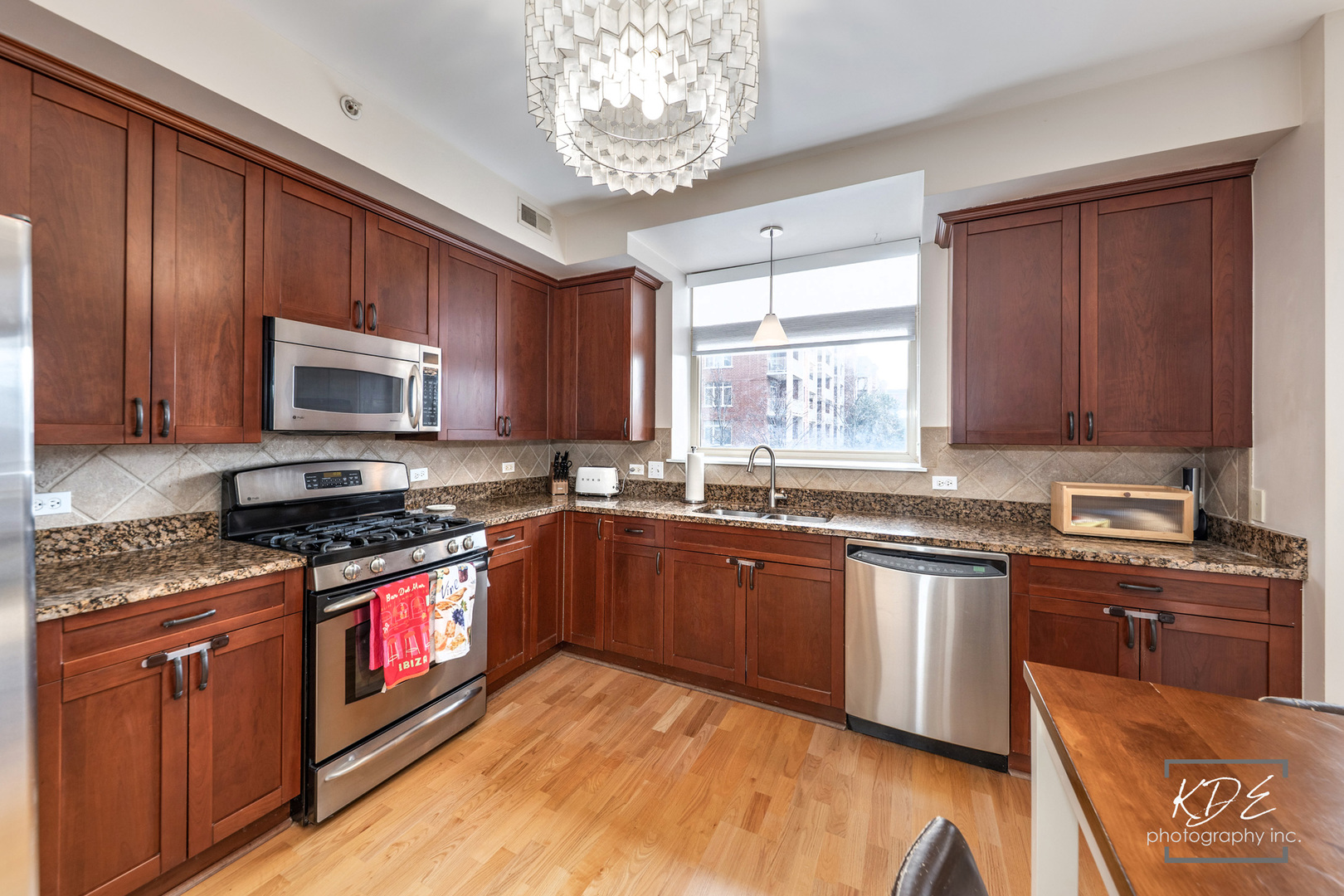 8440 Callie Avenue #C105, Morton Grove, IL 60053