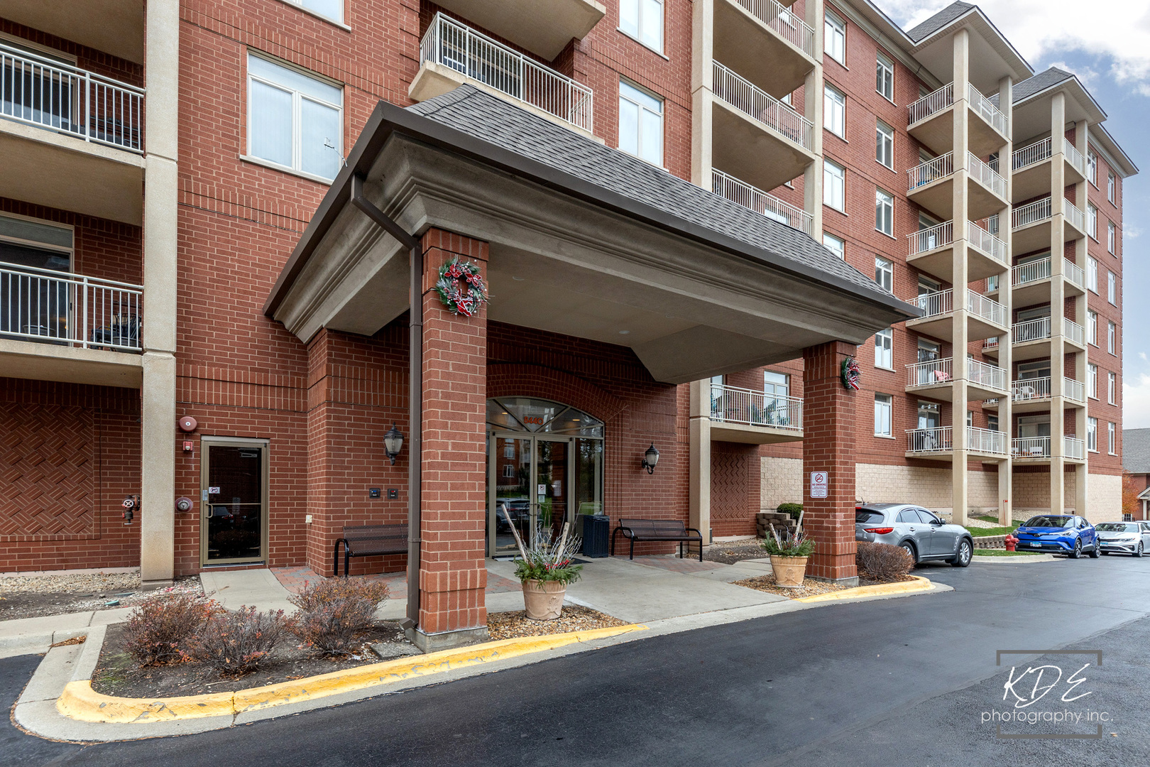 8440 Callie Avenue #C105, Morton Grove, IL 60053