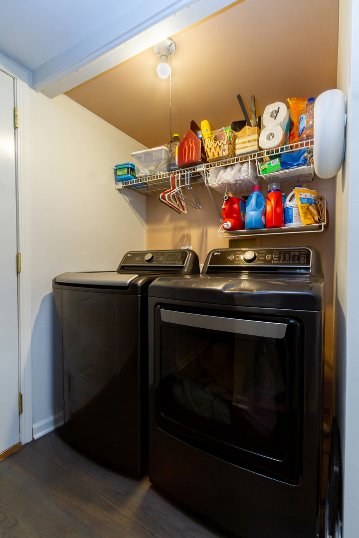 1734 Somerfield Lane, Crystal Lake, IL 60014