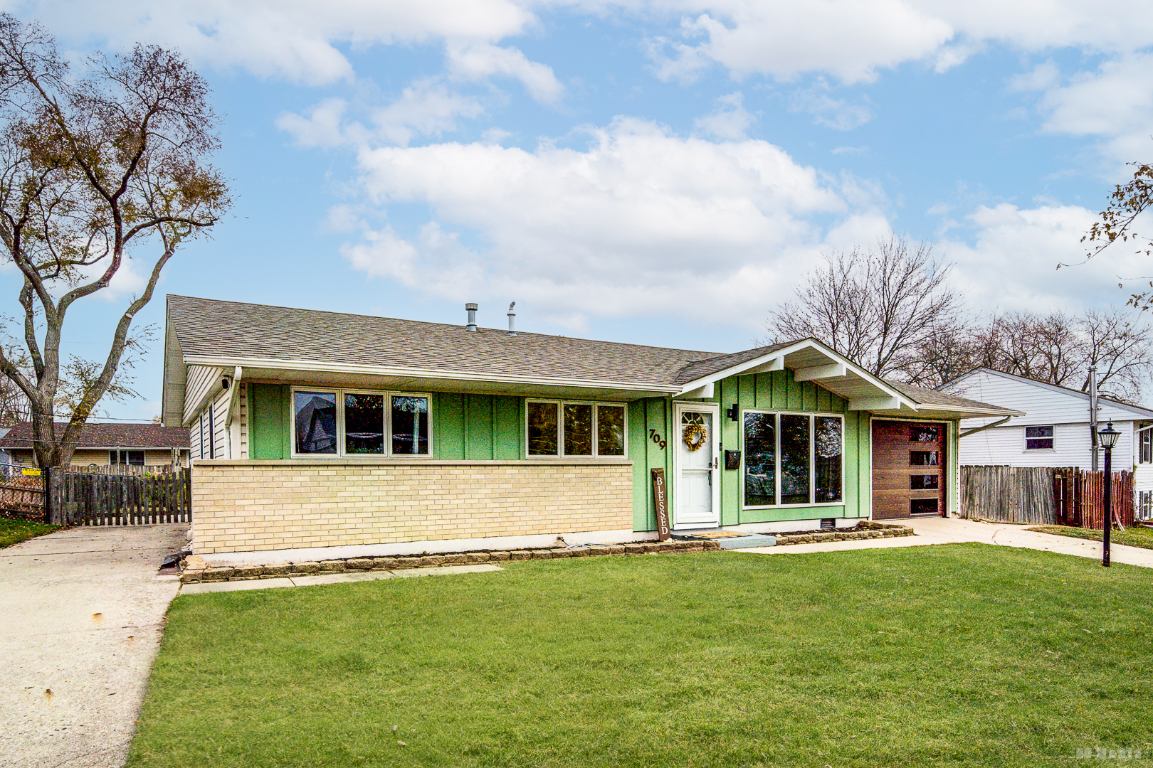 709 Cascade Avenue, Romeoville, IL 60441