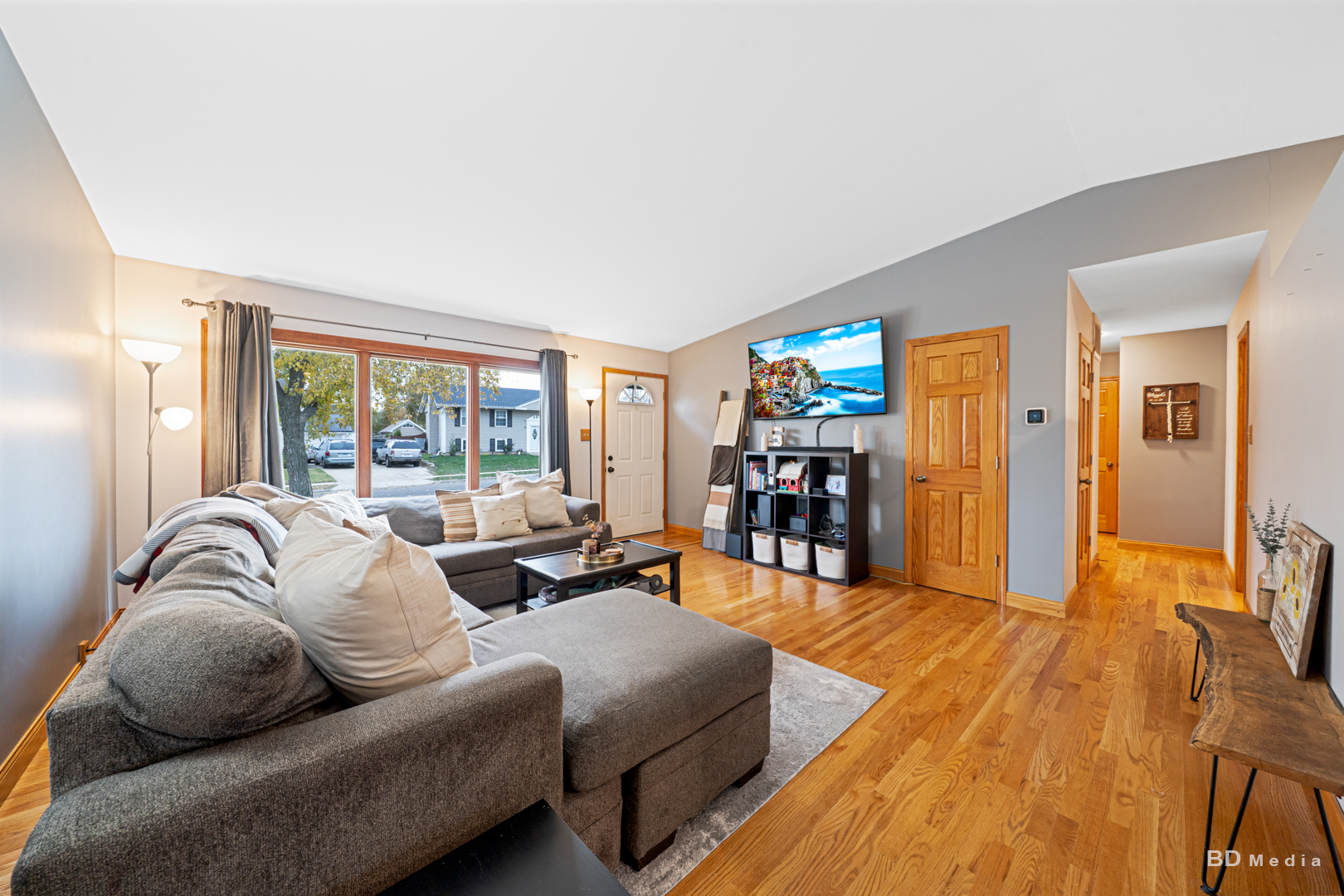 709 Cascade Avenue, Romeoville, IL 60441