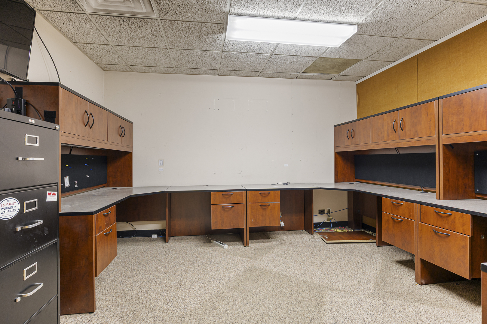 27W530 High Lake Avenue, Winfield, IL 60190