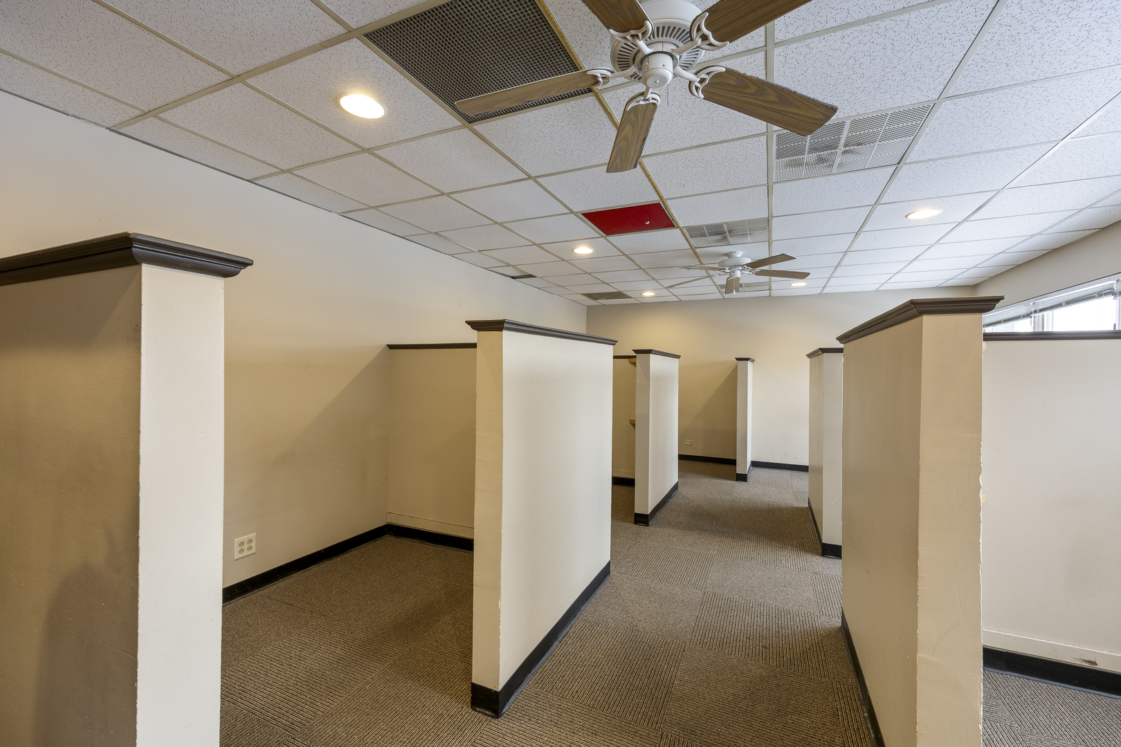 27W530 High Lake Avenue, Winfield, IL 60190