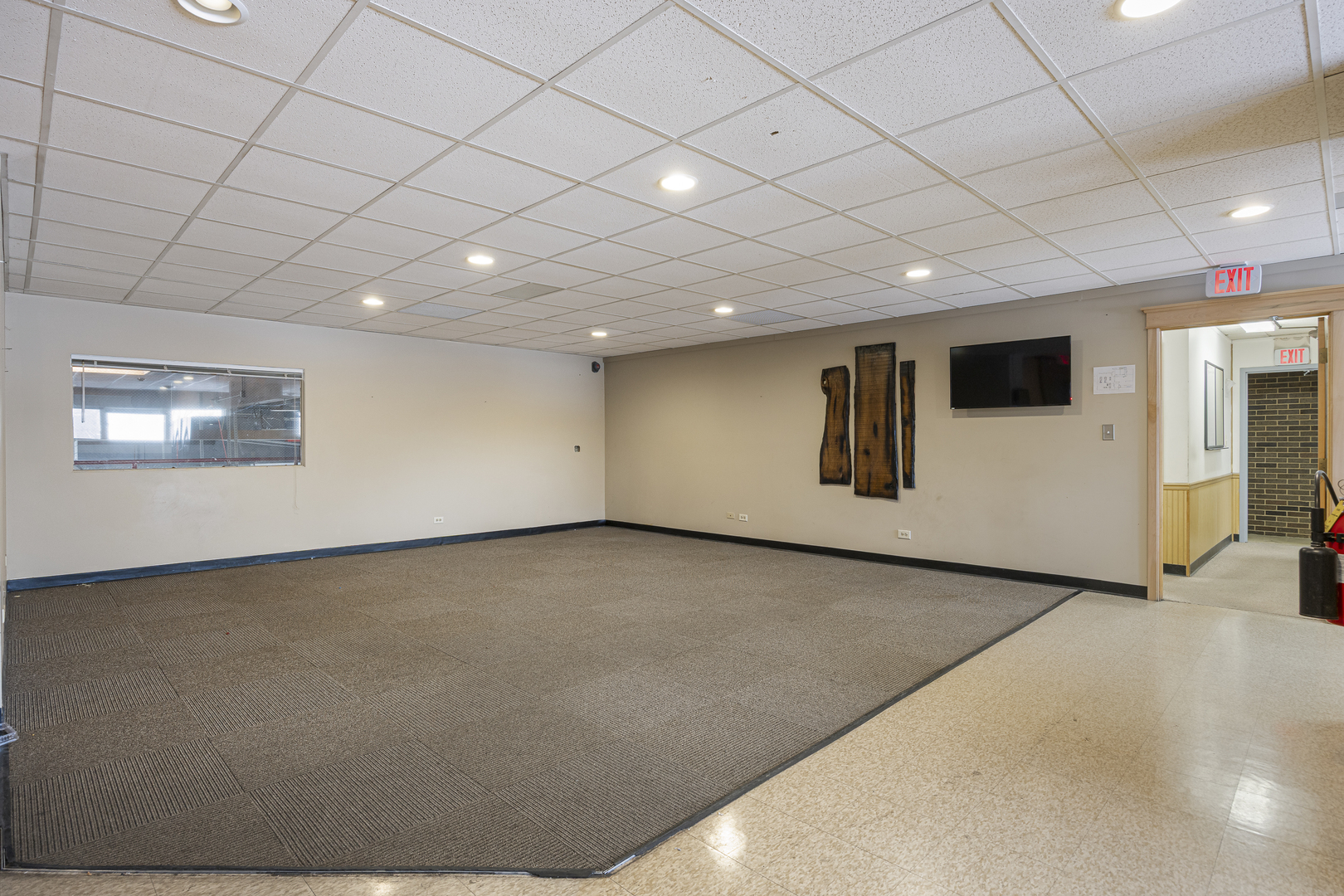 27W530 High Lake Avenue, Winfield, IL 60190