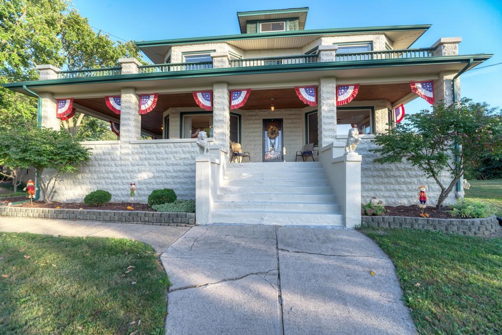 8611 Archer Avenue, Willow Springs, IL 60480