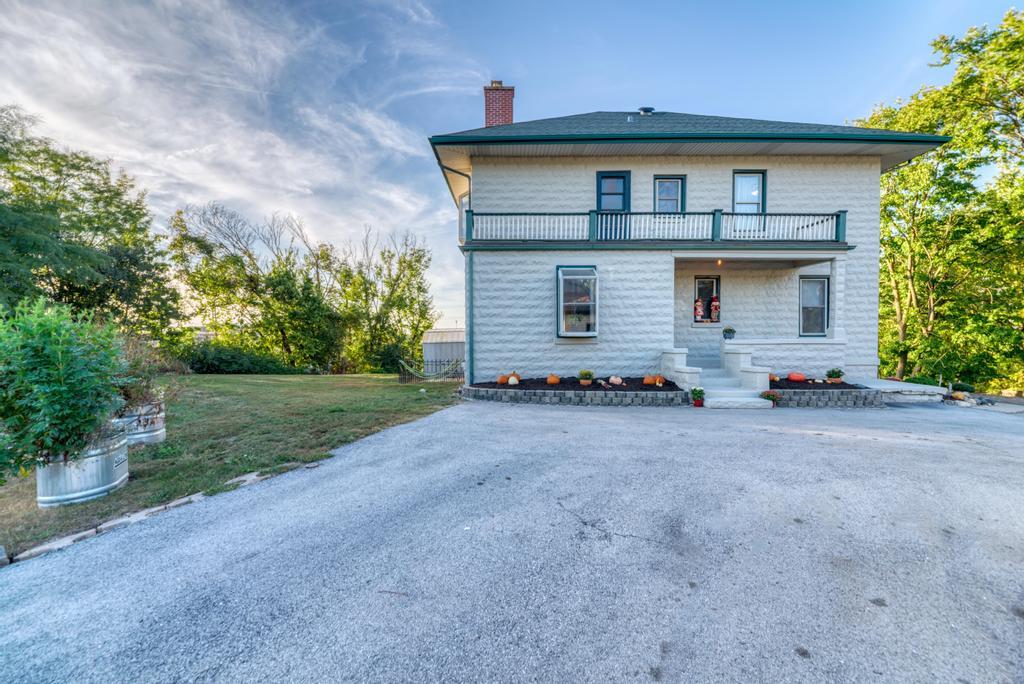 8611 Archer Avenue, Willow Springs, IL 60480