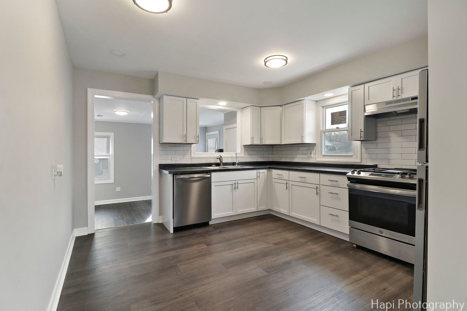 2610 S Thomas Court, McHenry, IL 60051