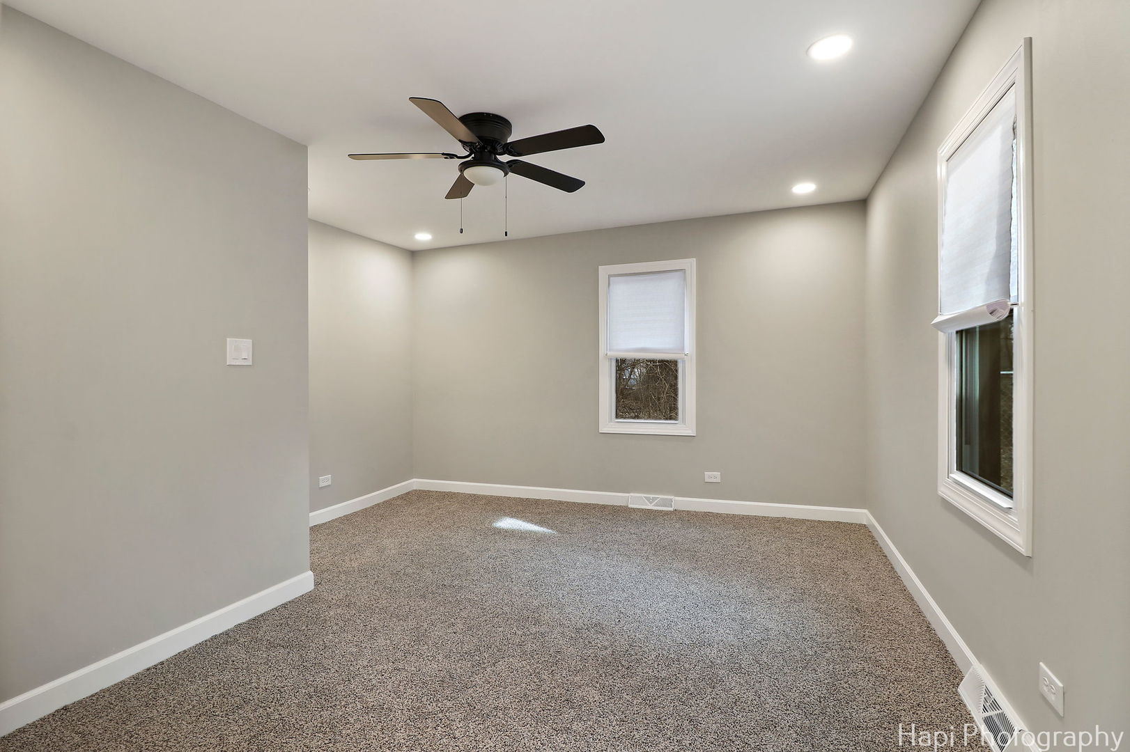 2610 S Thomas Court, McHenry, IL 60051