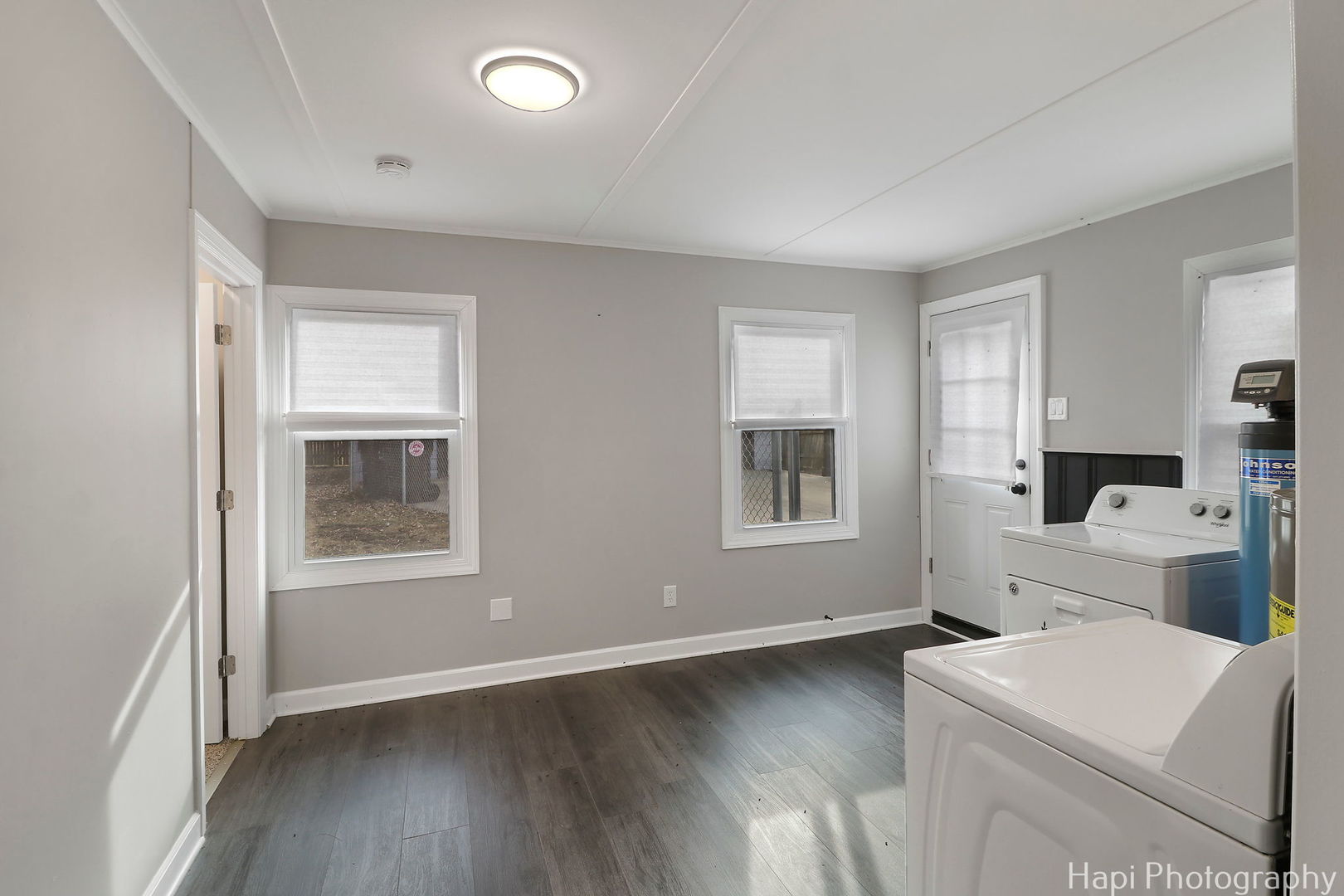 2610 S Thomas Court, McHenry, IL 60051