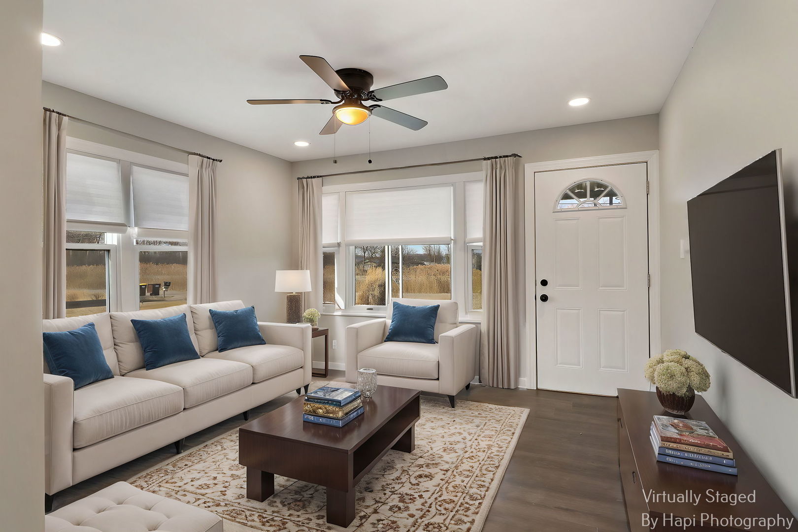 2610 S Thomas Court, McHenry, IL 60051