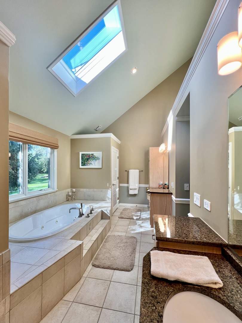 4111 Steeple Run, Crystal Lake, IL 60014