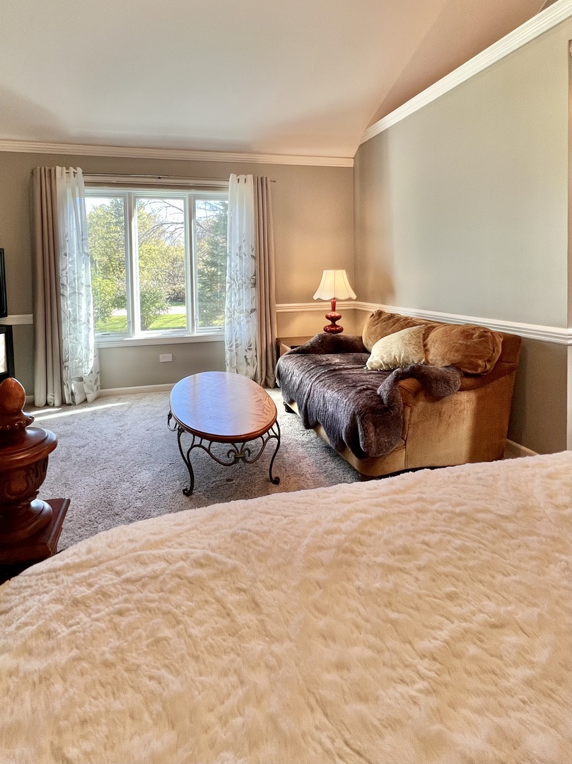 4111 Steeple Run, Crystal Lake, IL 60014