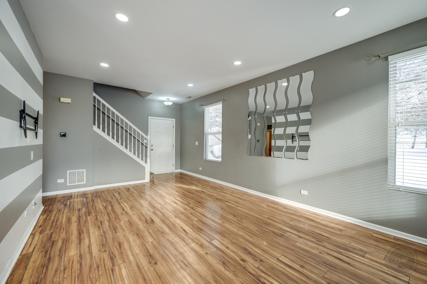 4055 Blackstone Drive #4055, Aurora, IL 60504