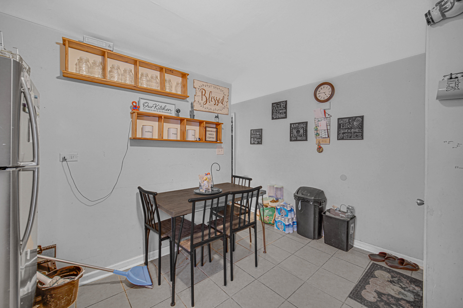 525 25th Avenue, Bellwood, IL 60104