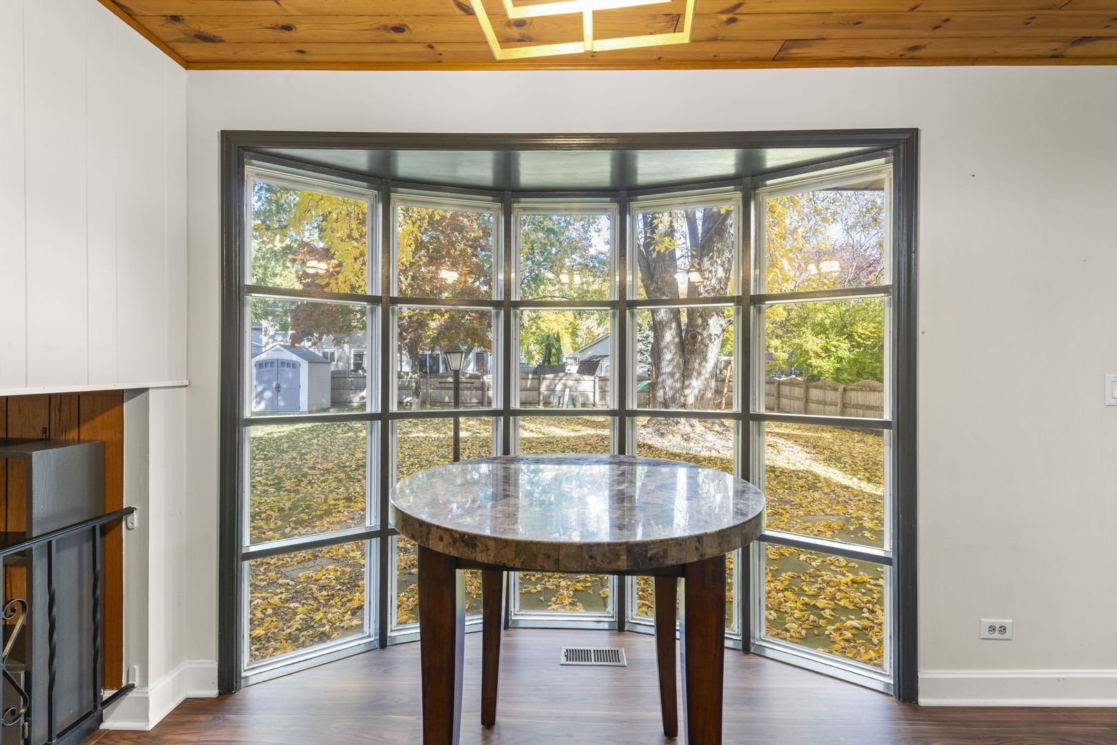 1217 EVERGREEN Avenue, Naperville, IL 60540