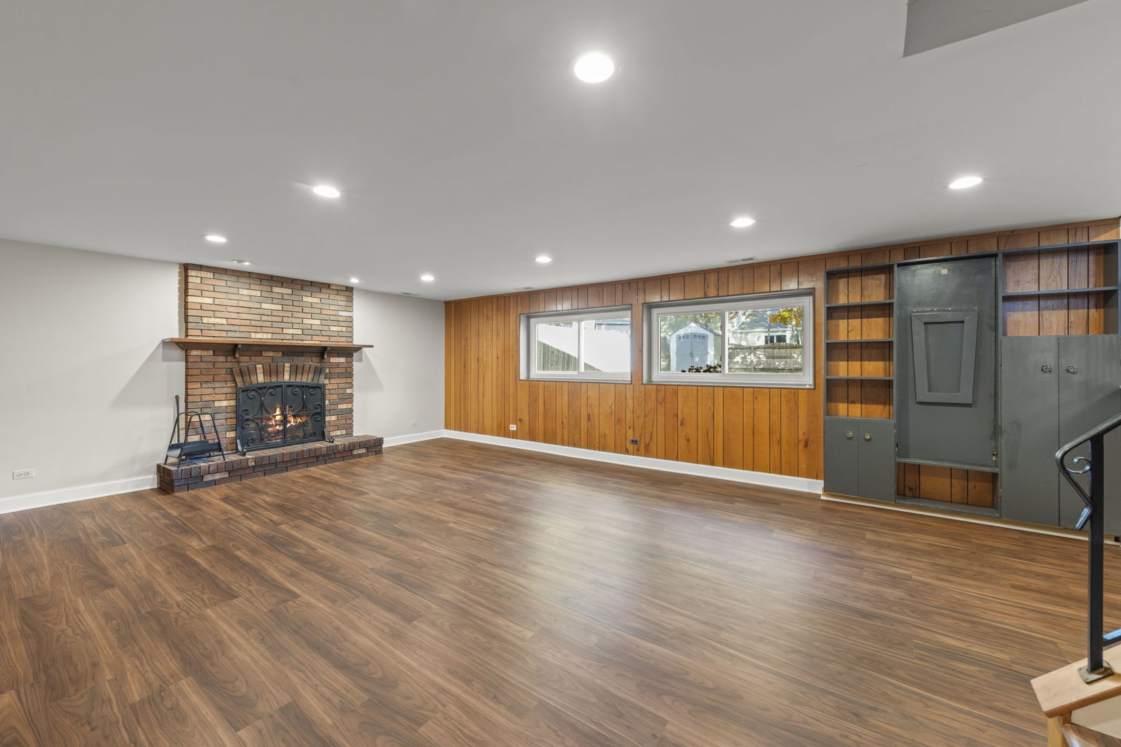 1217 EVERGREEN Avenue, Naperville, IL 60540