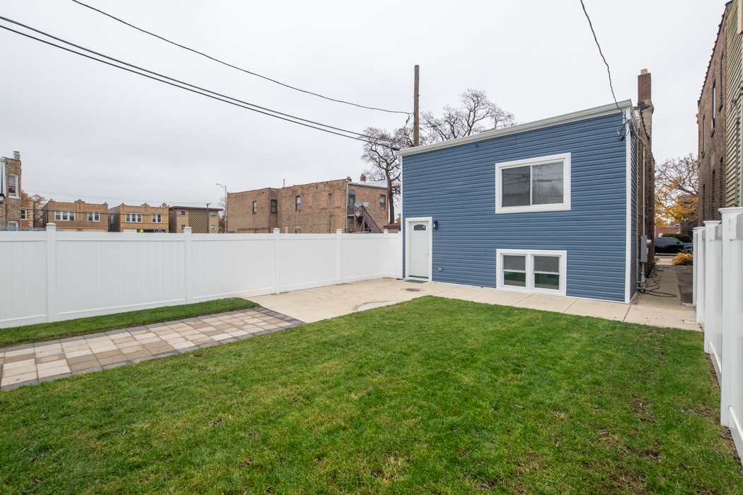 1612 S 59th Court, Cicero, IL 60804