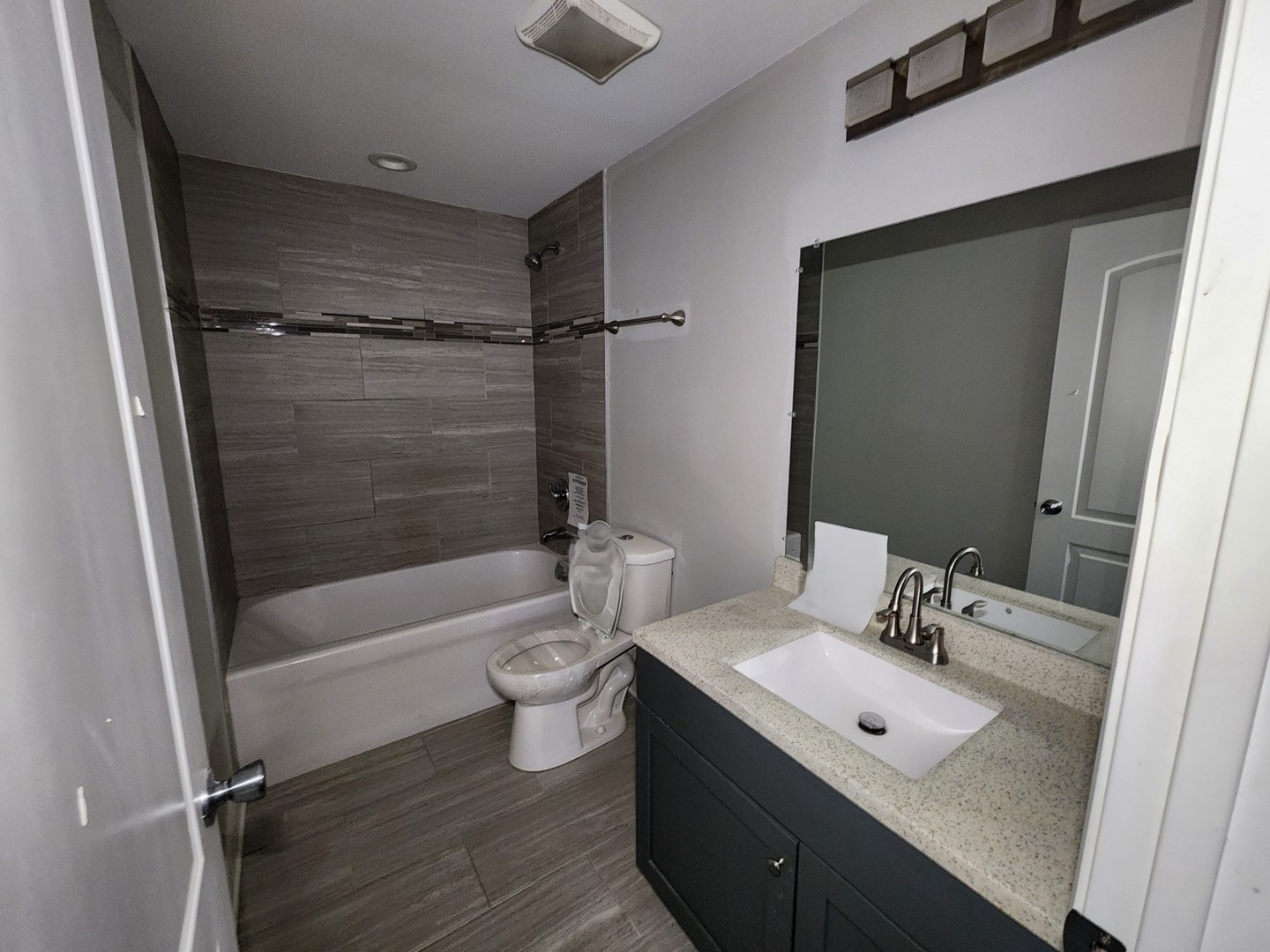 8837 S THROOP Street, Chicago, IL 60620