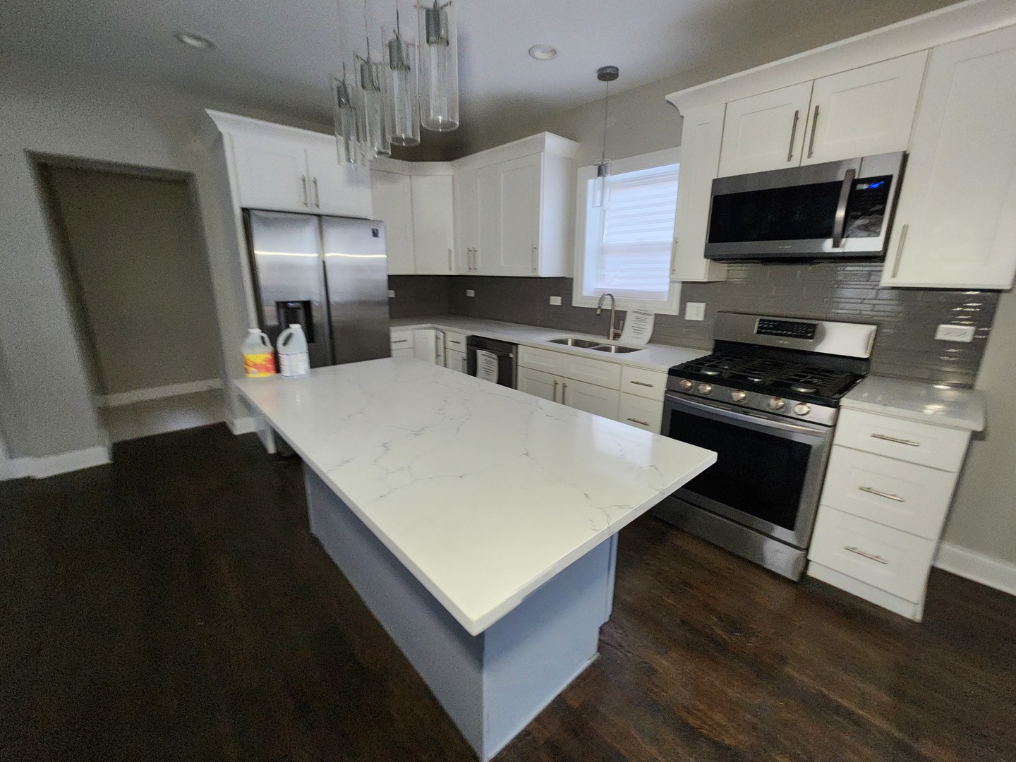 8837 S THROOP Street, Chicago, IL 60620